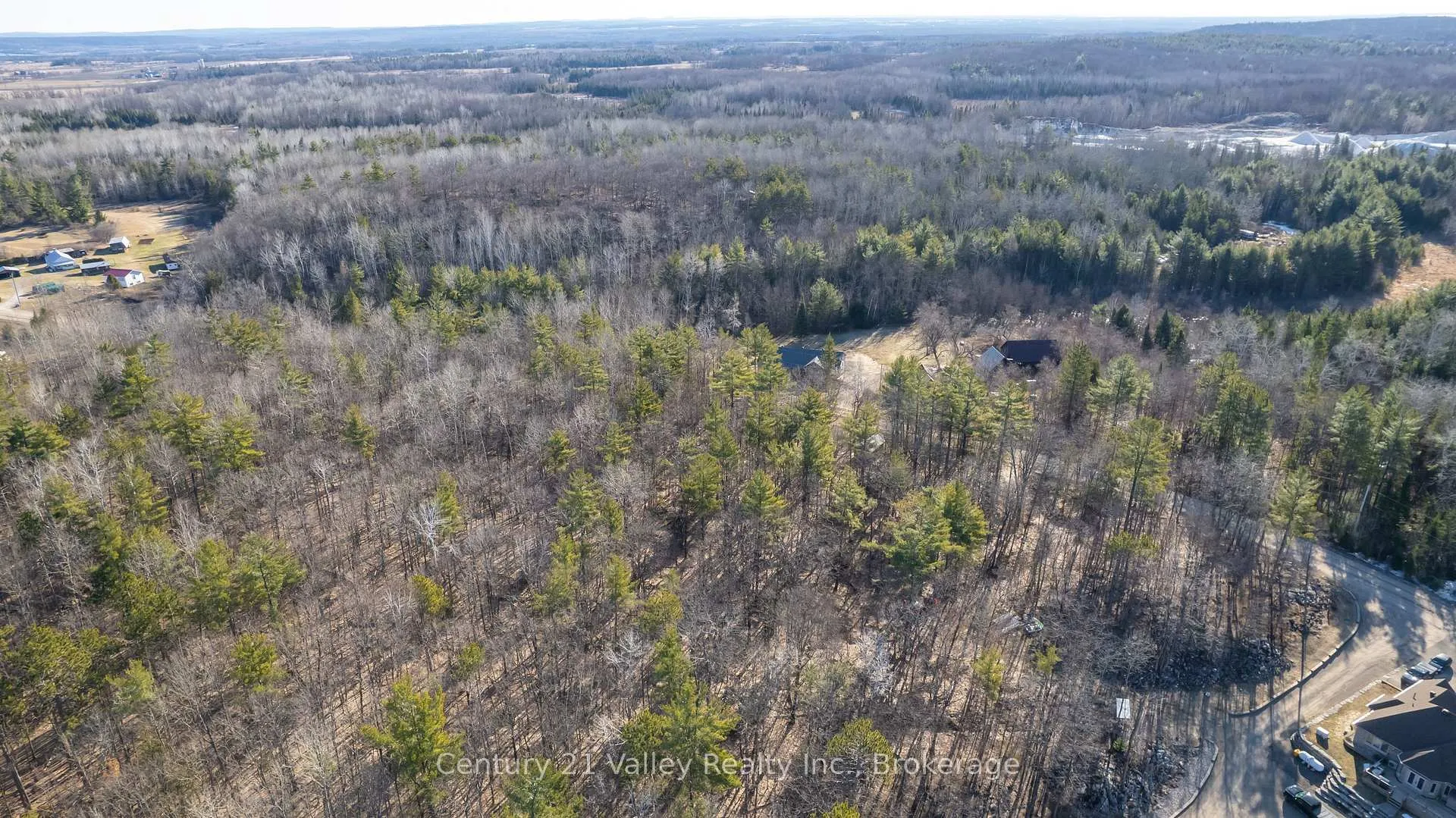 Photo 19 of 01 Mine View Road, Whitewater Region, Whitewater Region — HOMEH