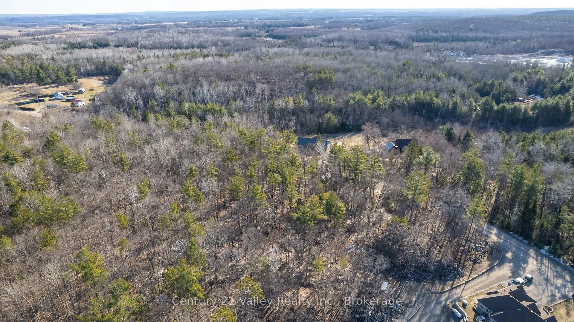 Photo 30 of 01 Mine View Road, Whitewater Region, Whitewater Region — HOMEH