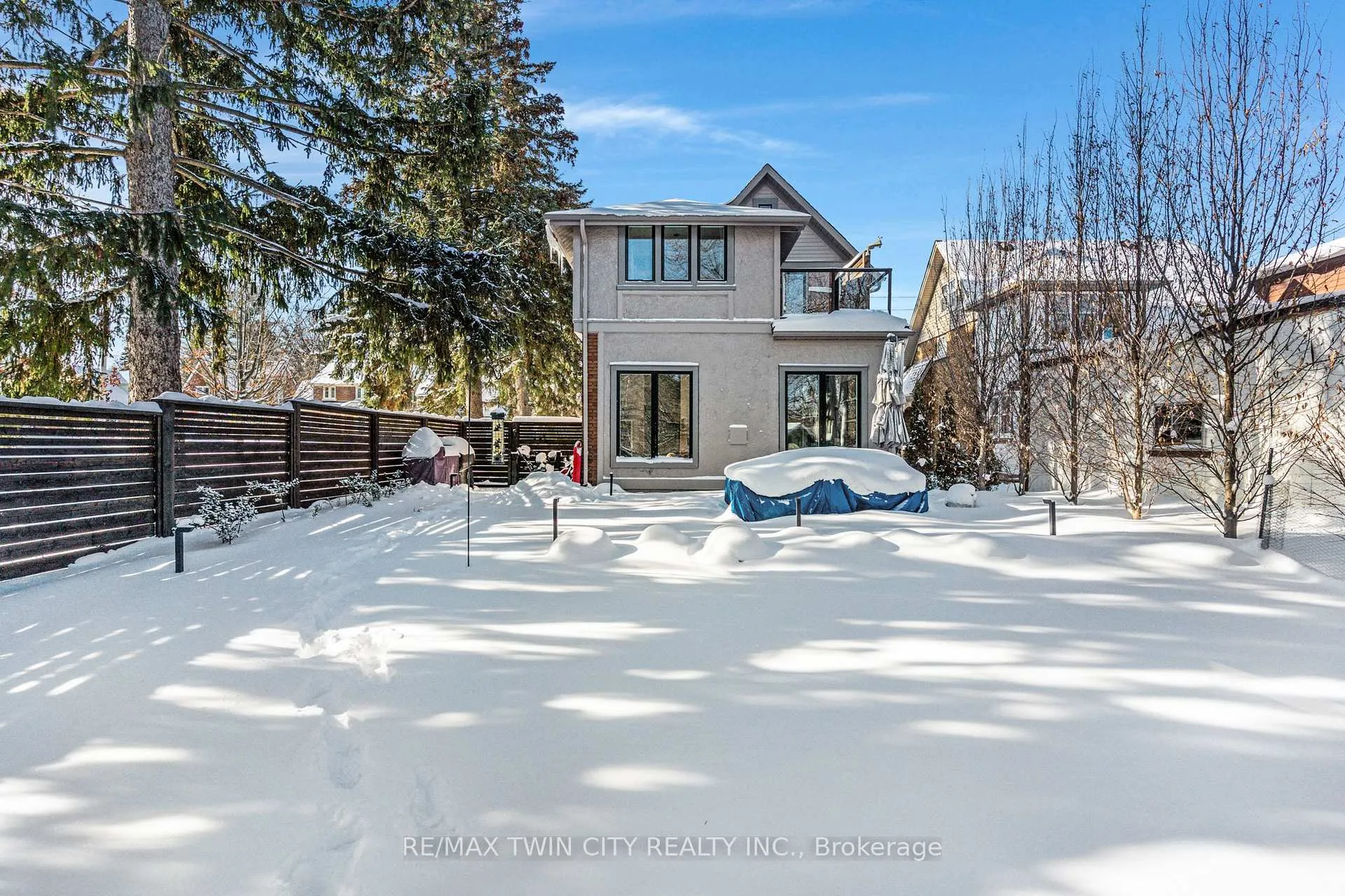 Photo 36 of 86 Earl Street, Kitchener — HOMEH
