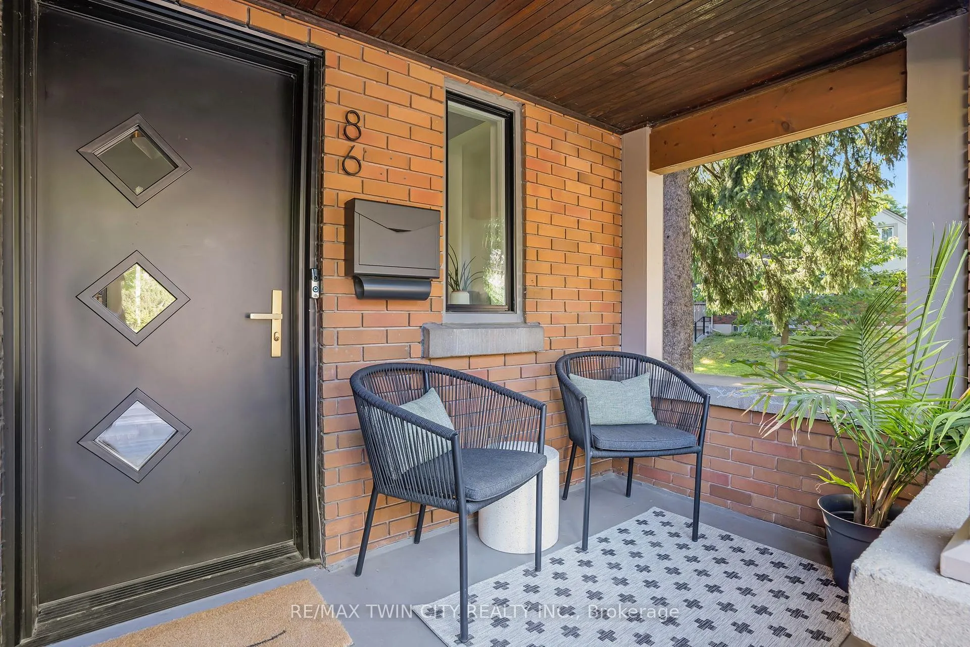 Photo 41 of 86 Earl Street, Kitchener — HOMEH