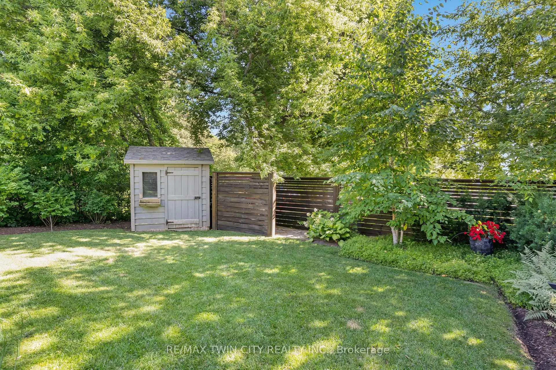 Photo 50 of 86 Earl Street, Kitchener — HOMEH