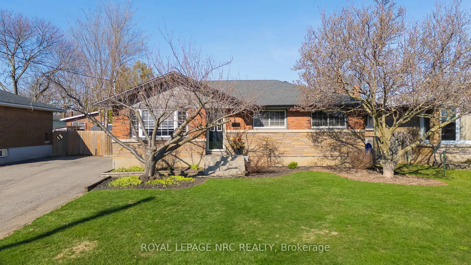 Front of 9 Greenhill Drive