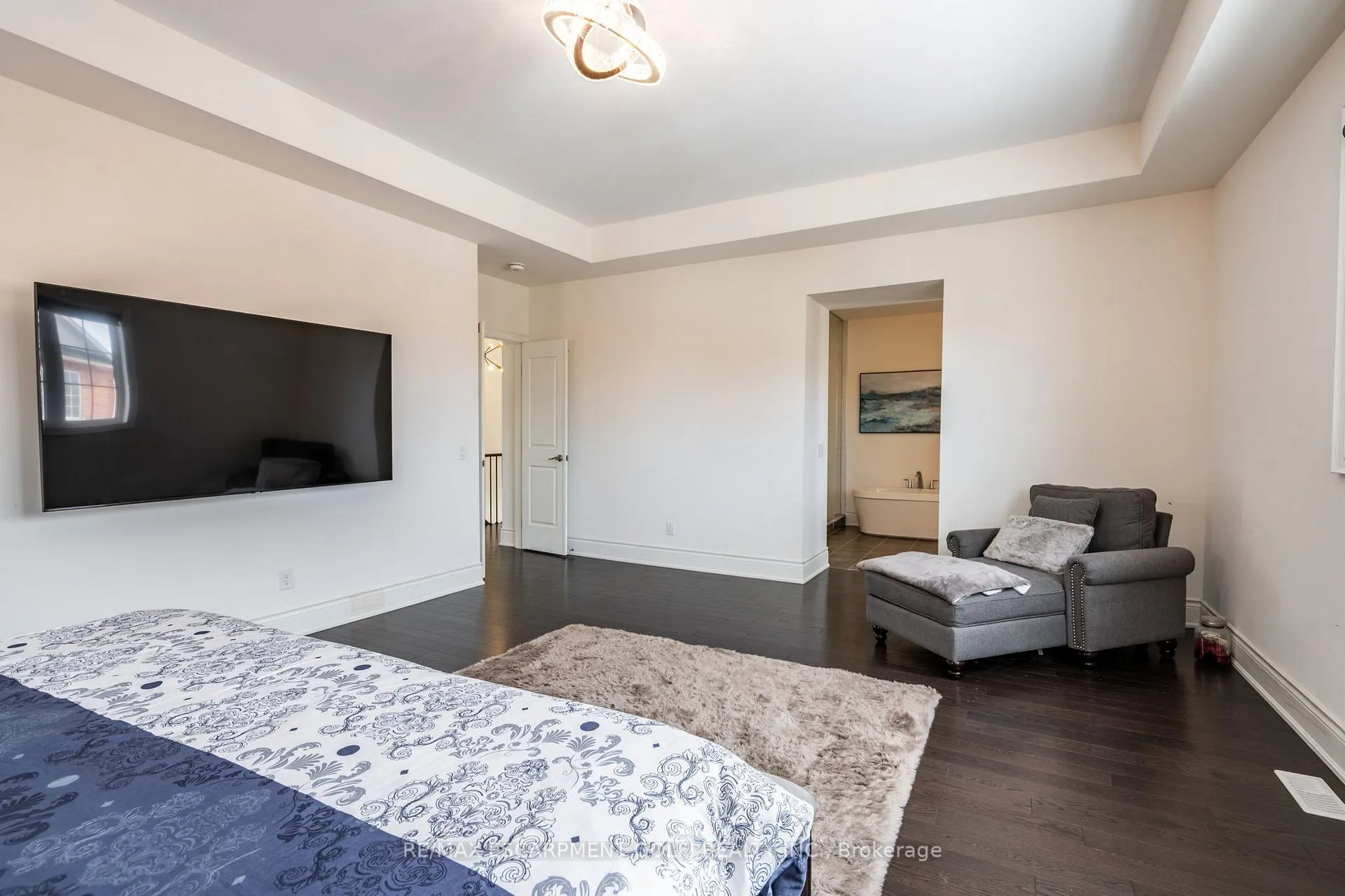 Photo 29 of 3 Shippee Avenue, Hamilton, Stoney Creek — HOMEH