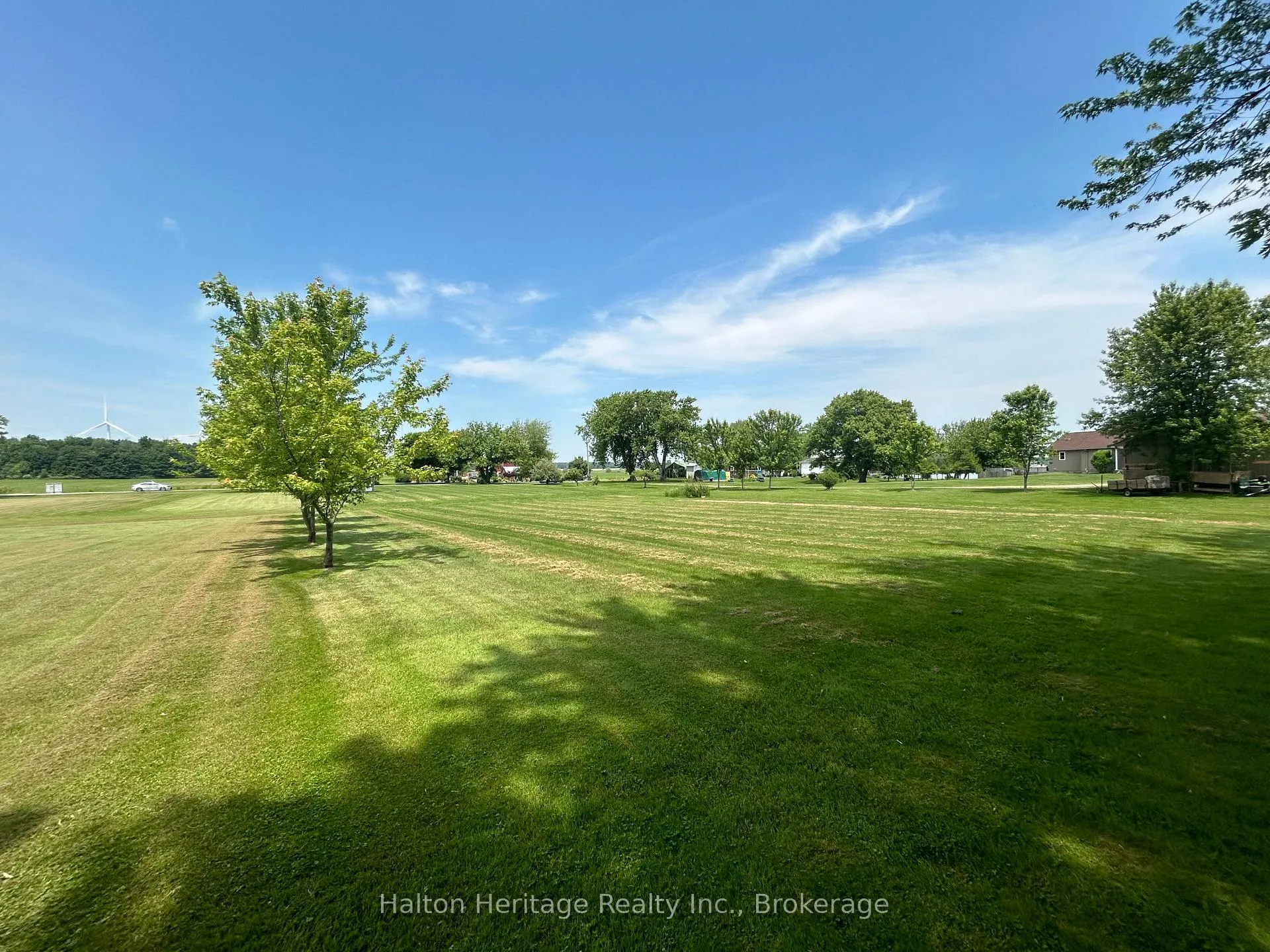 Photo 8 of 418 Lakeshore Road, Haldimand — HOMEH