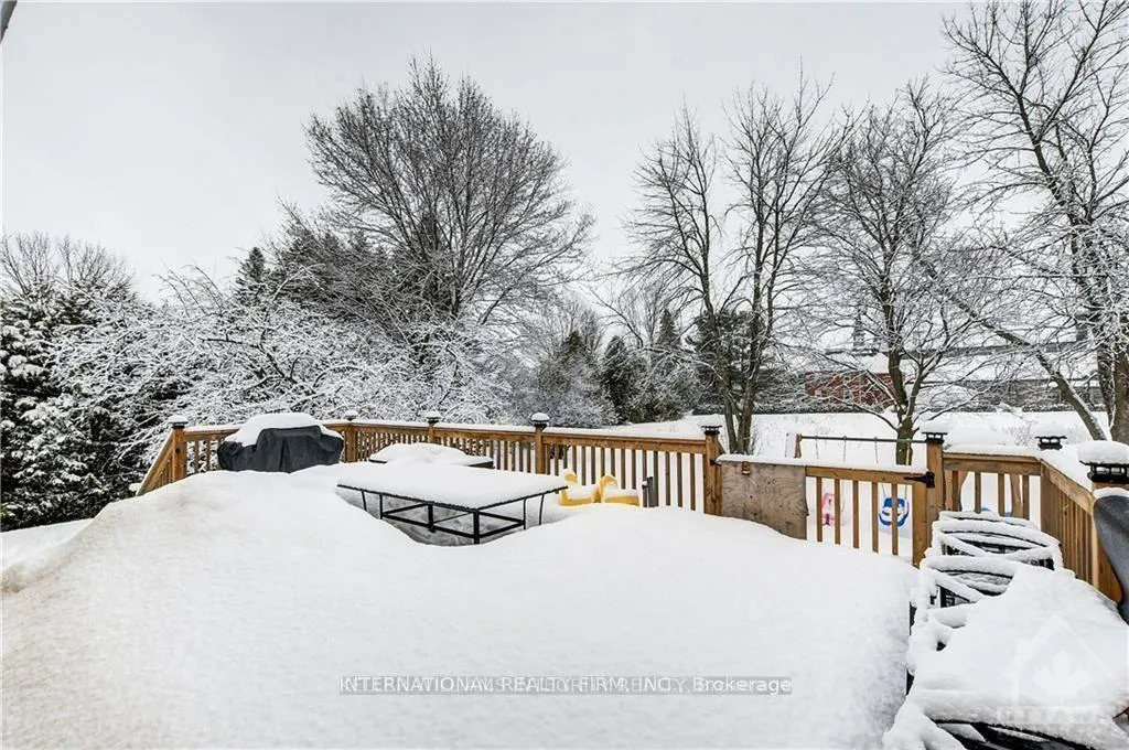 Photo 13 of 5 Murphy Court, Ottawa, Kanata - Rural Kanata (Central) — HOMEH