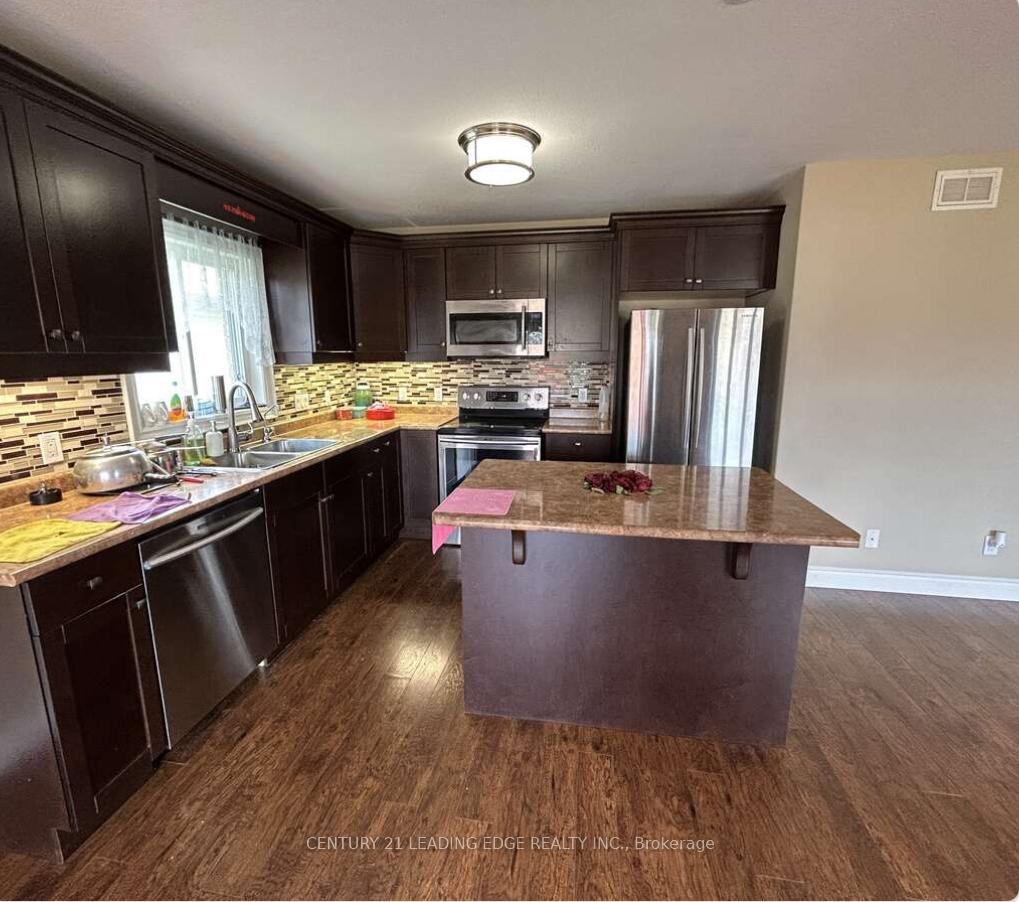 Photo 7 of 37 Tessa Boulevard, Belleville, Belleville Ward — HOMEH