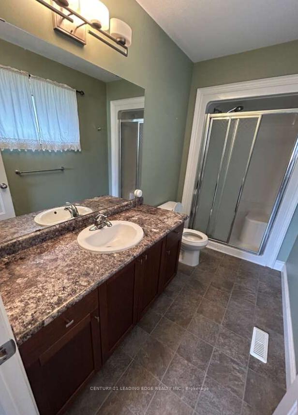 Photo 13 of 37 Tessa Boulevard, Belleville, Belleville Ward — HOMEH