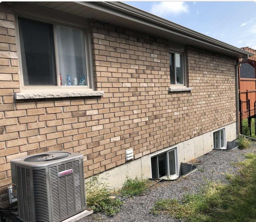 Photo 23 of 37 Tessa Boulevard, Belleville, Belleville Ward — HOMEH