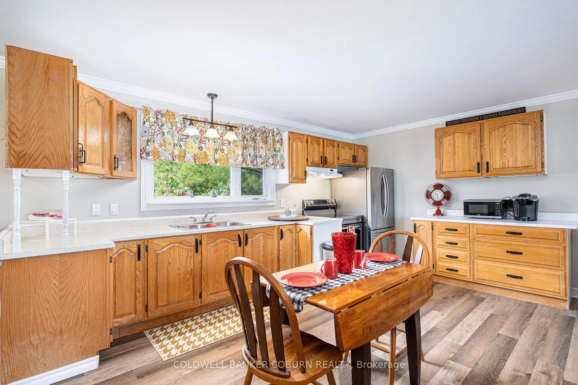 Photo 8 of 3314 County 12 Road, North Stormont, North Stormont (Finch) Twp — HOMEH