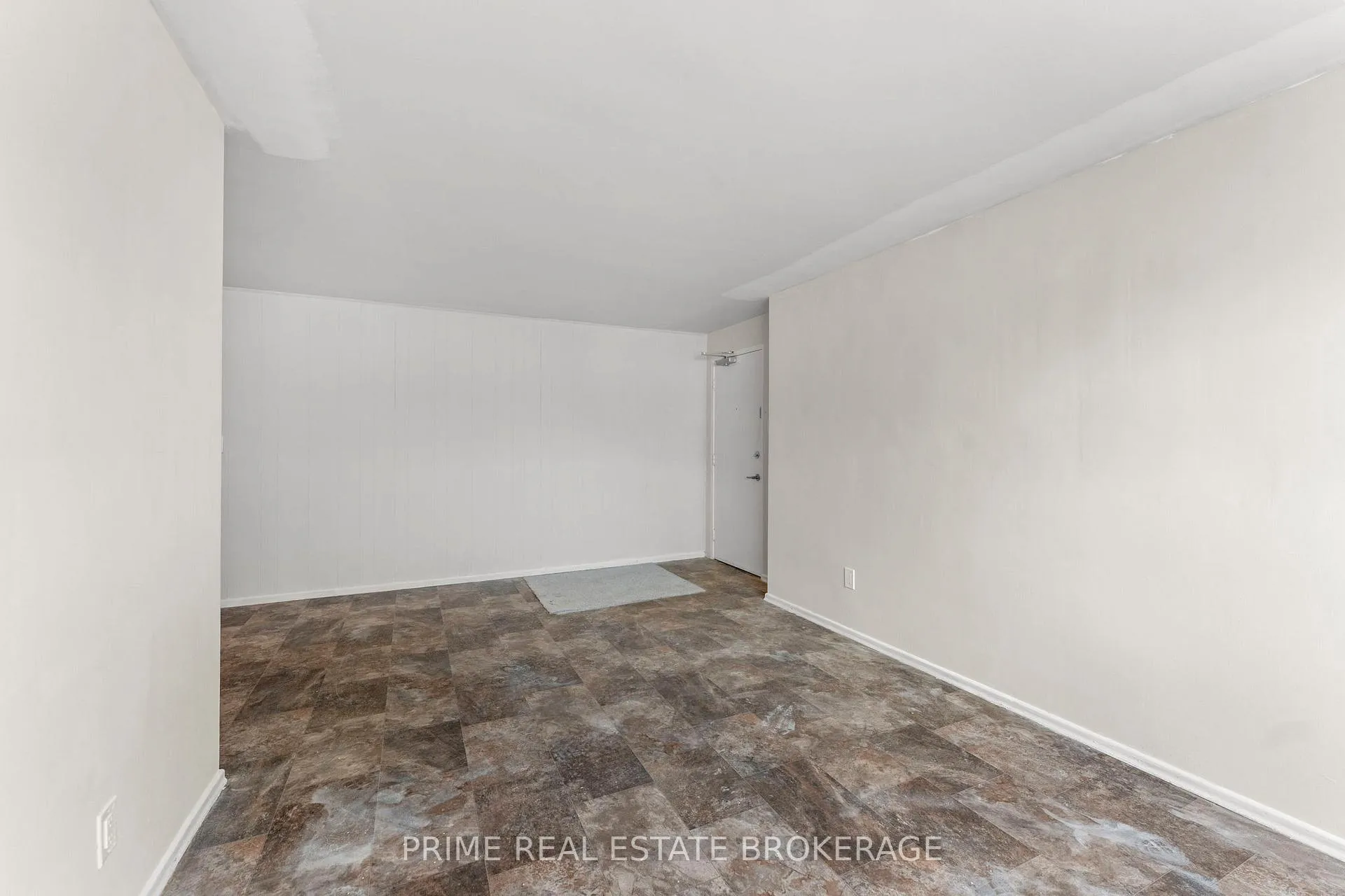 Photo 31 of 65 Princess Street W, Central Huron, Clinton — HOMEH