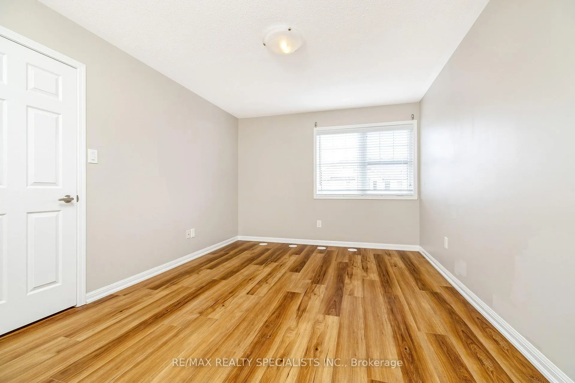 Photo 26 of 562 Pharo Point, Milton, Willmott — HOMEH
