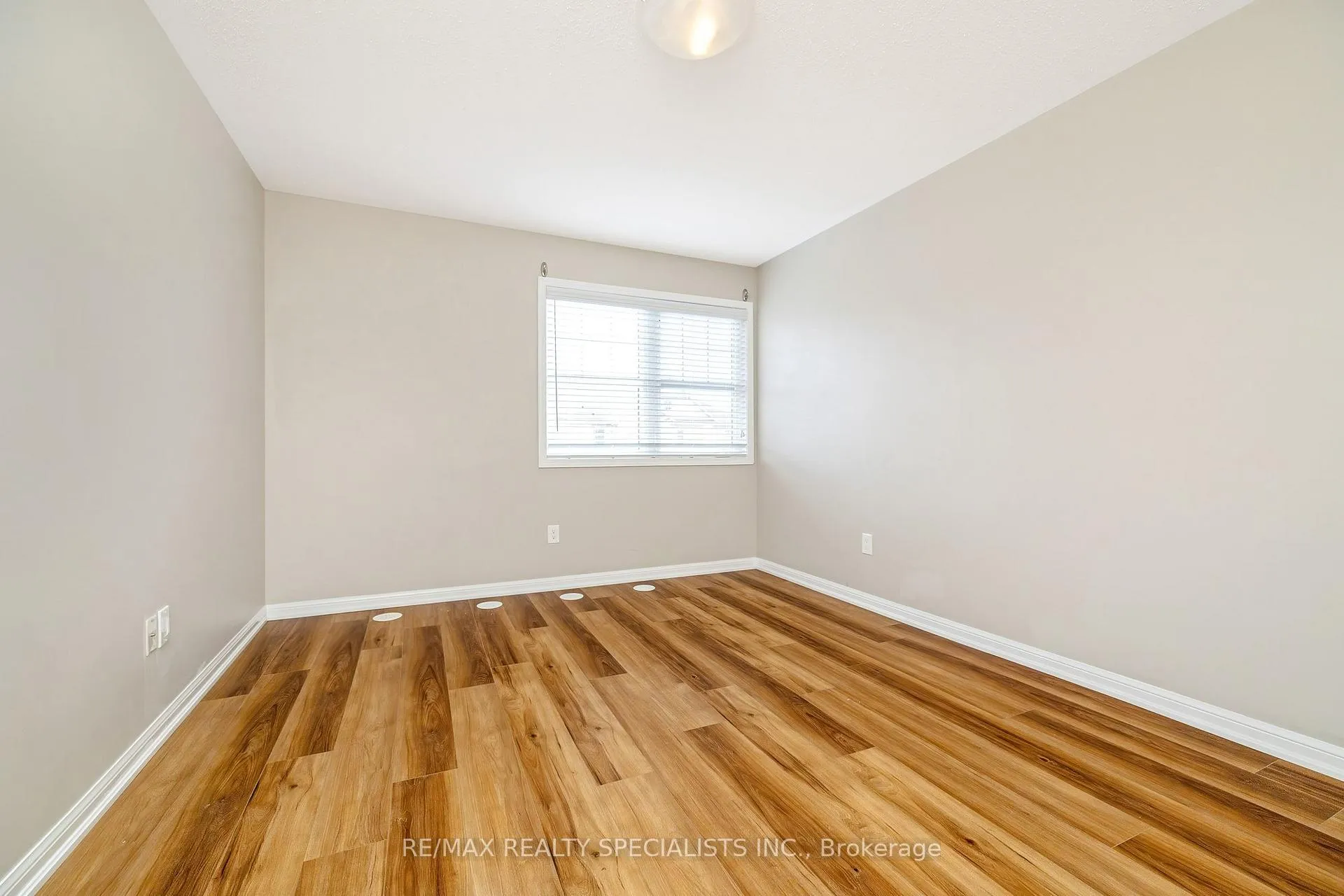 Photo 27 of 562 Pharo Point, Milton, Willmott — HOMEH