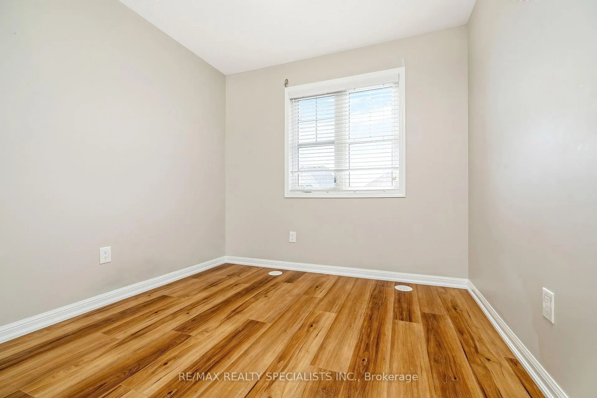 Photo 30 of 562 Pharo Point, Milton, Willmott — HOMEH