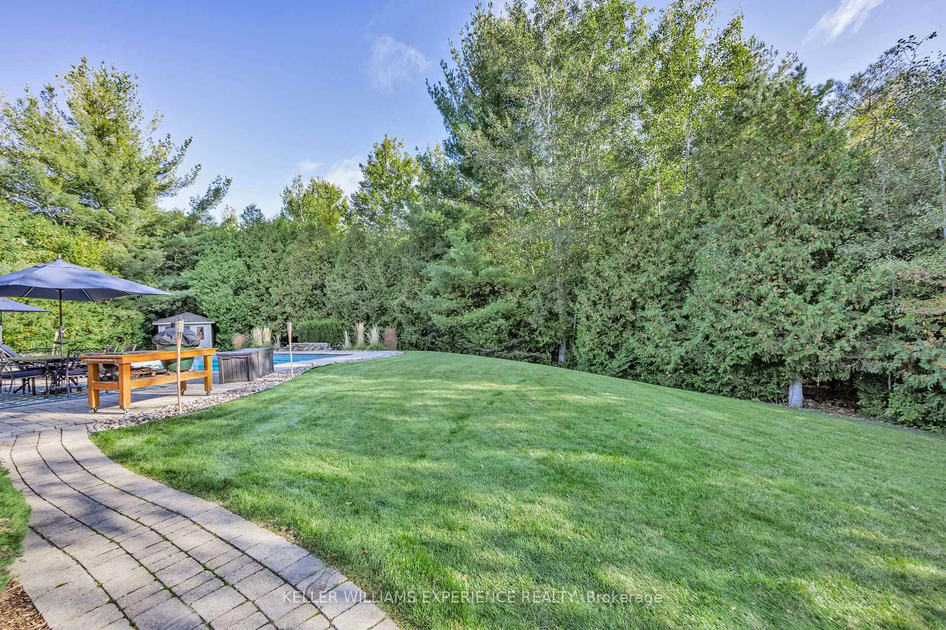 Photo 39 of 1795 Innisbrook Street, Innisfil, Rural Innisfil — HOMEH