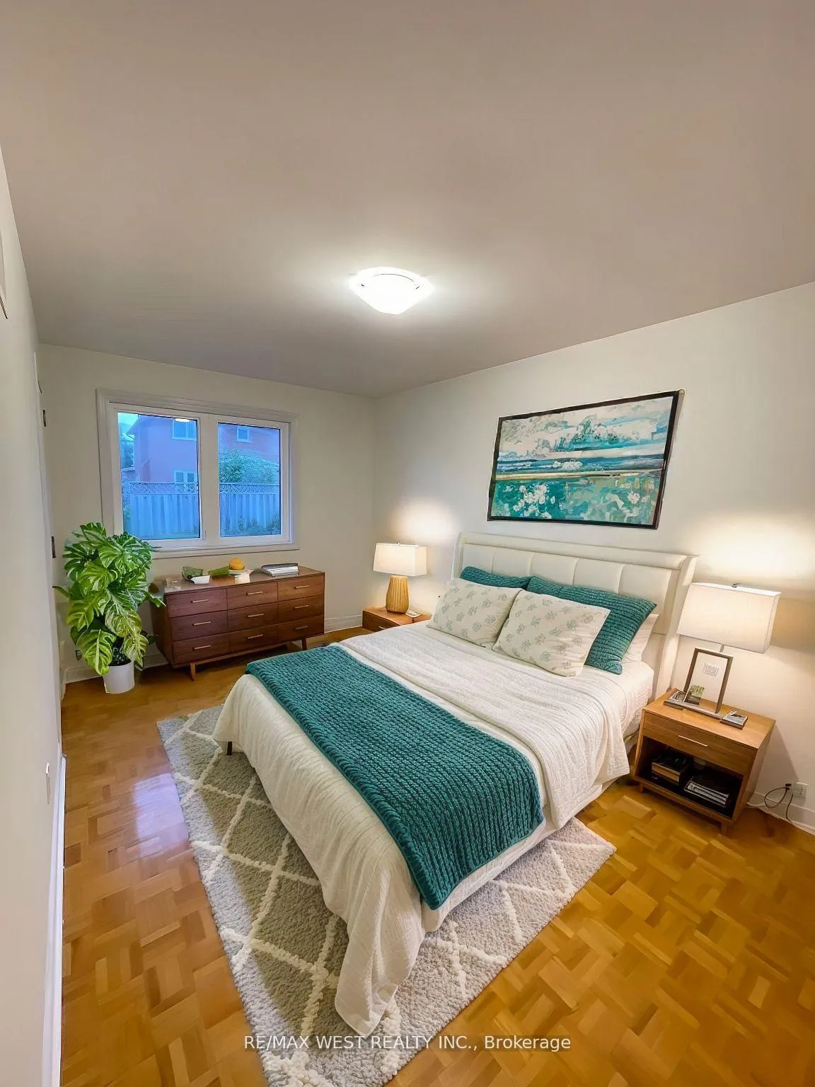 Photo 6 of 68 Marieta Street, Vaughan, East Woodbridge — HOMEH