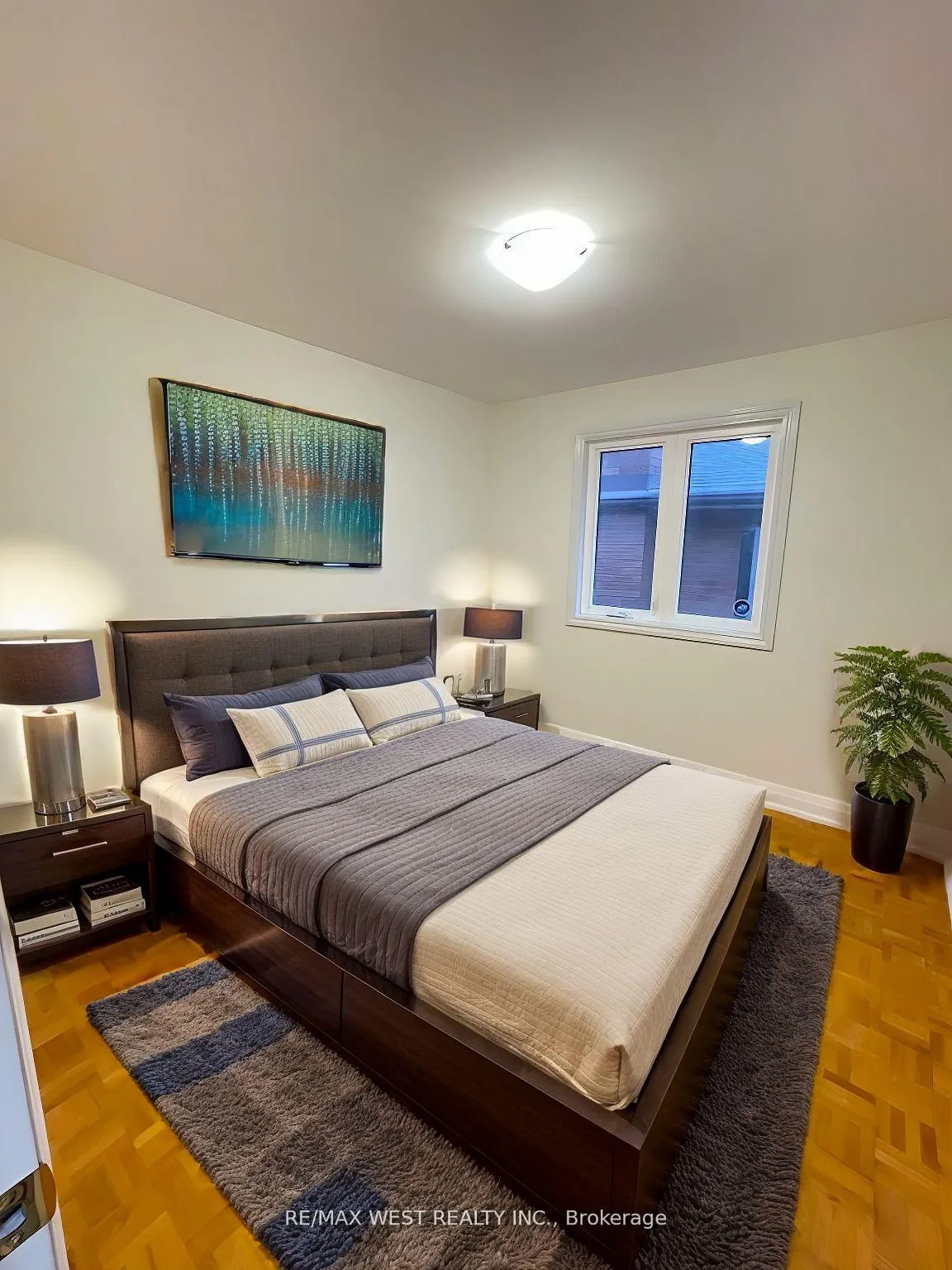 Photo 8 of 68 Marieta Street, Vaughan, East Woodbridge — HOMEH