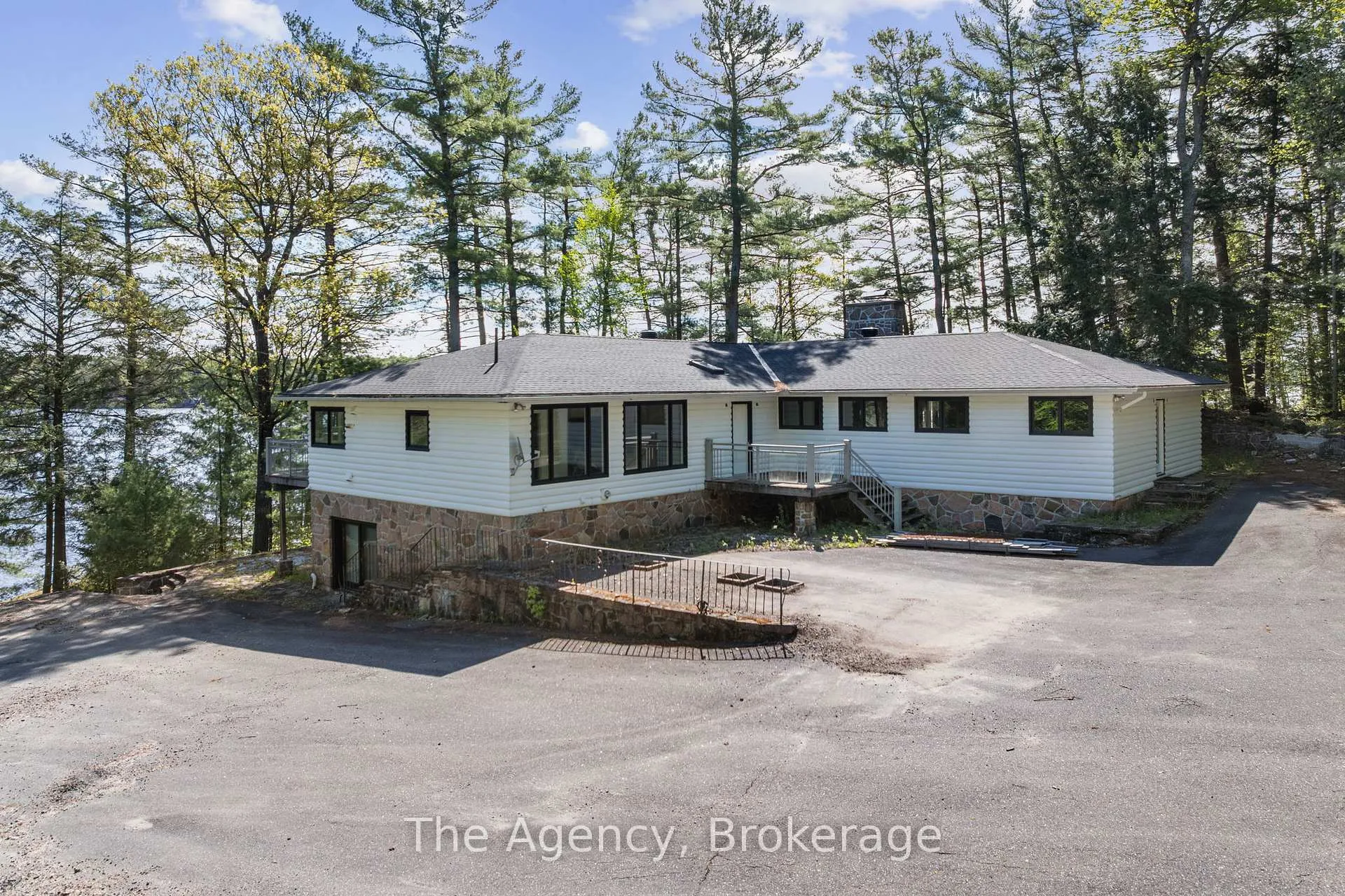 Photo 14 of 80 Tall Timbers Road, Seguin — HOMEH