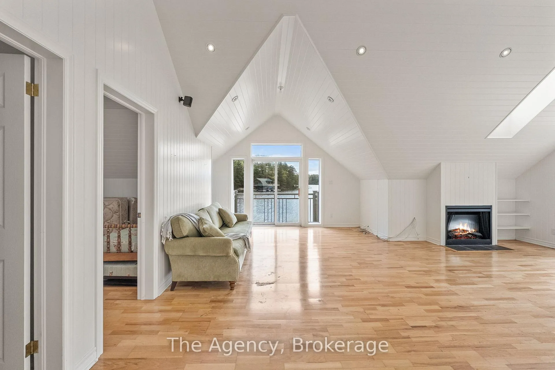 Photo 35 of 80 Tall Timbers Road, Seguin — HOMEH