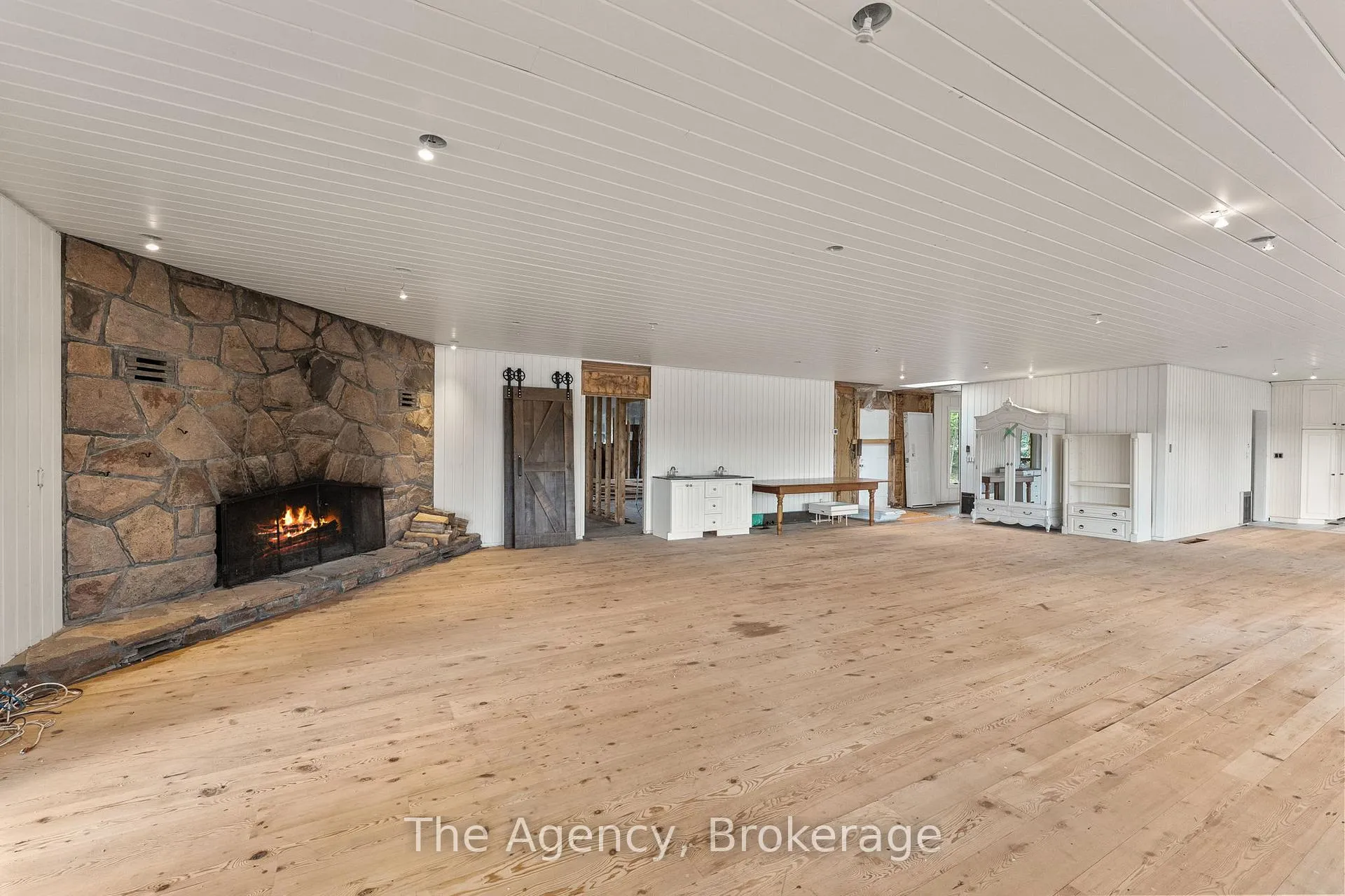 Photo 42 of 80 Tall Timbers Road, Seguin — HOMEH
