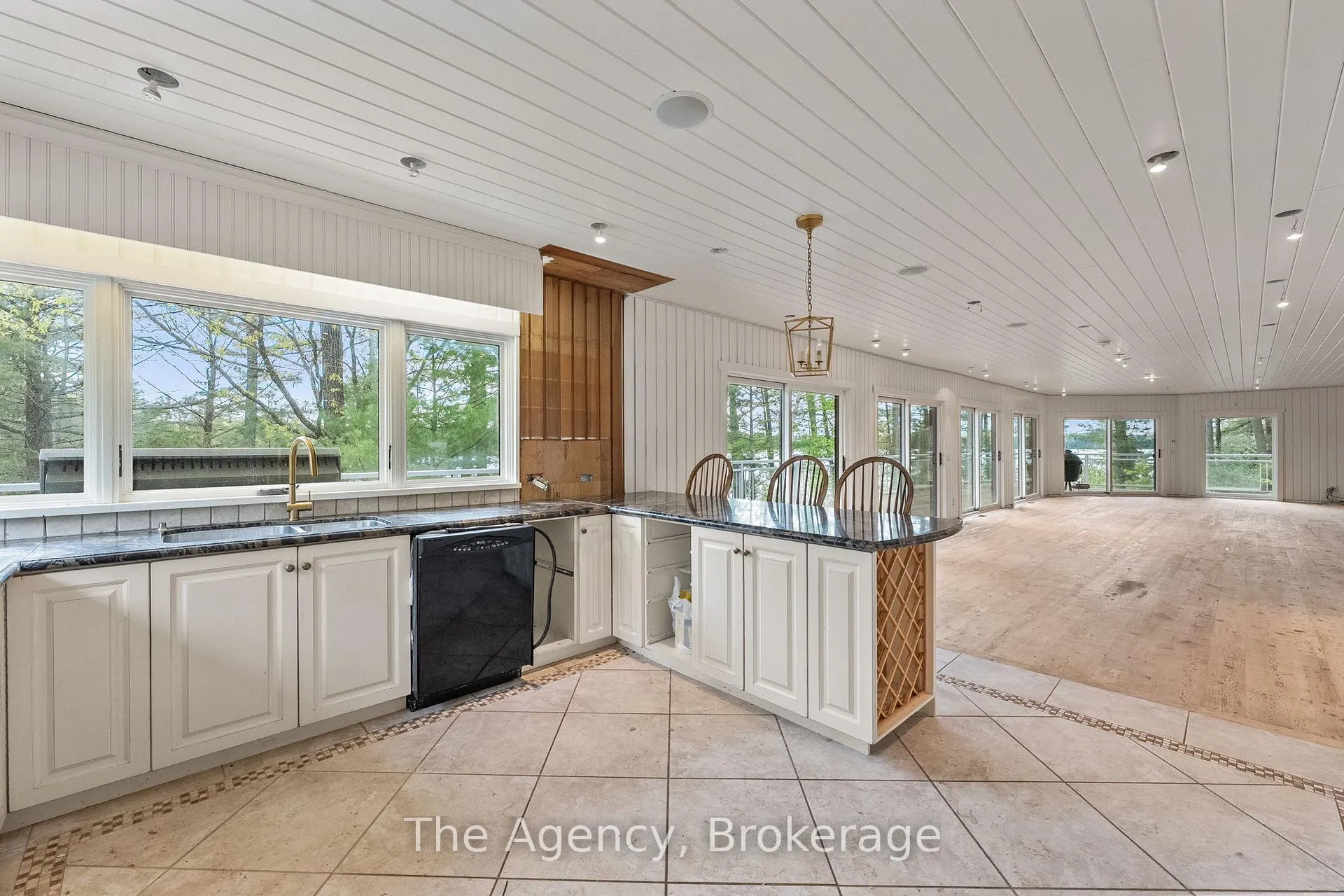 Photo 44 of 80 Tall Timbers Road, Seguin — HOMEH