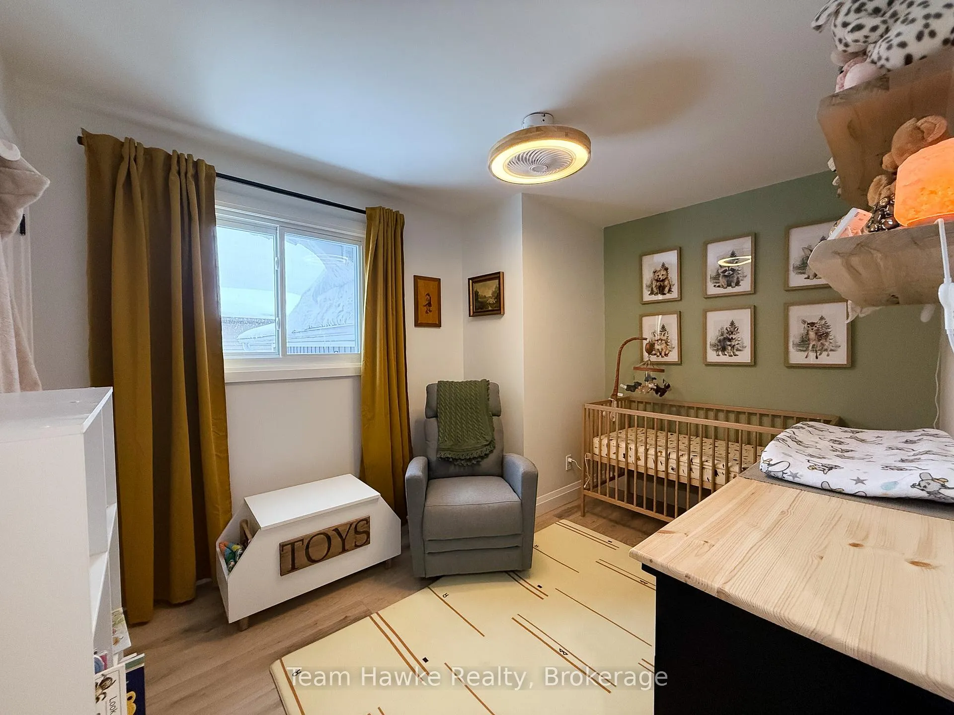 Photo 26 of 802 Birchwood Drive, Midland — HOMEH