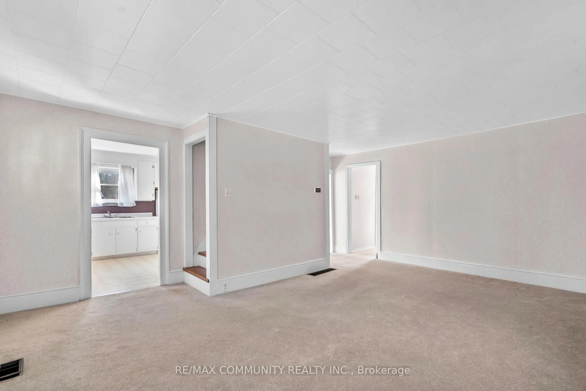 Photo 15 of 9850 Columbia Way, Caledon, Rural Caledon — HOMEH