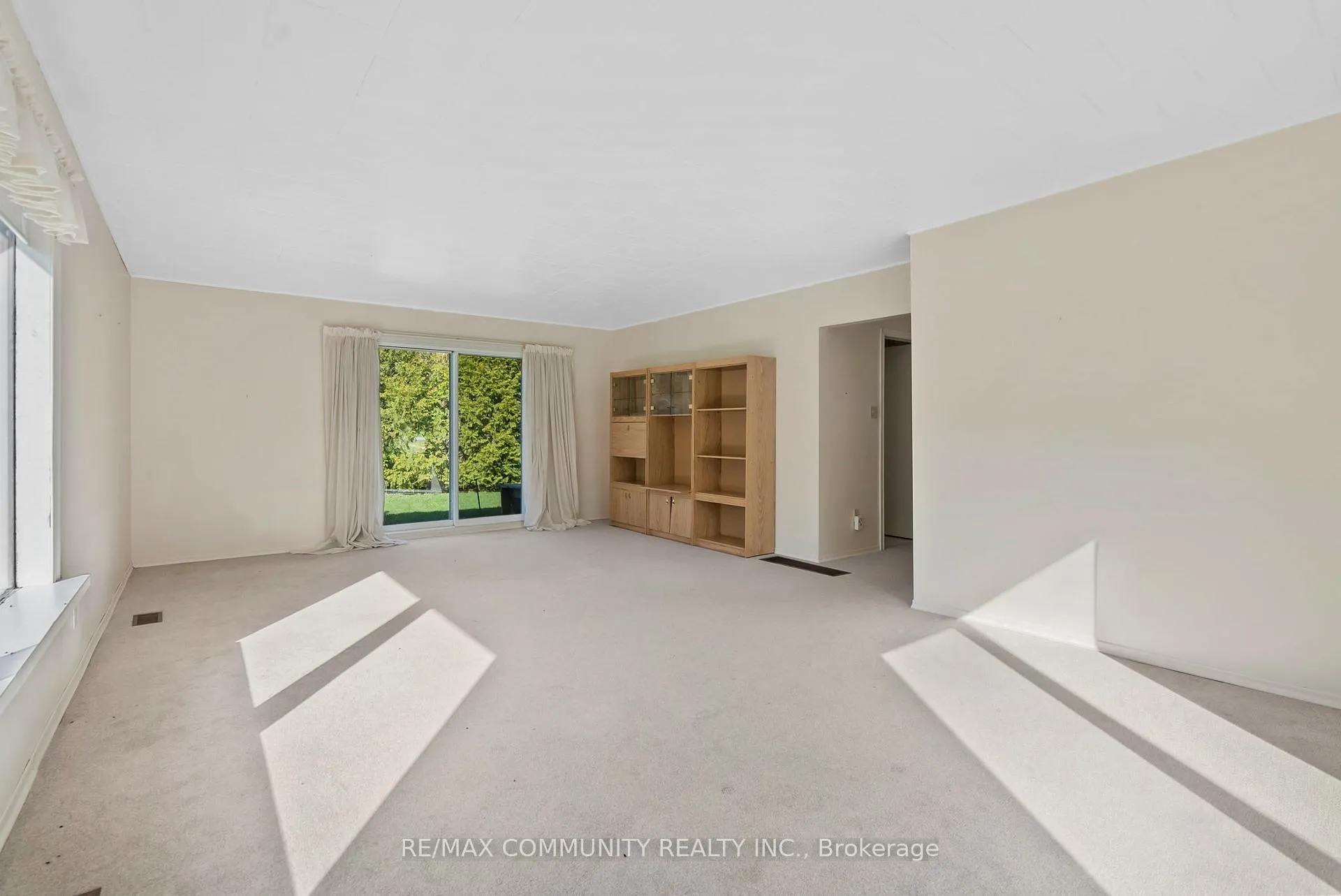Photo 25 of 9850 Columbia Way, Caledon, Rural Caledon — HOMEH