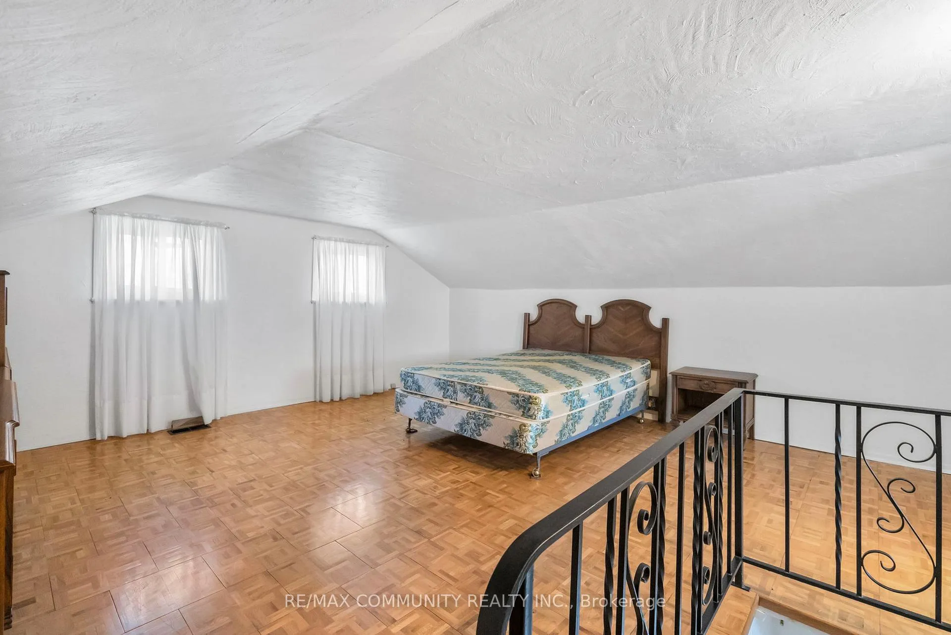 Photo 27 of 9850 Columbia Way, Caledon, Rural Caledon — HOMEH