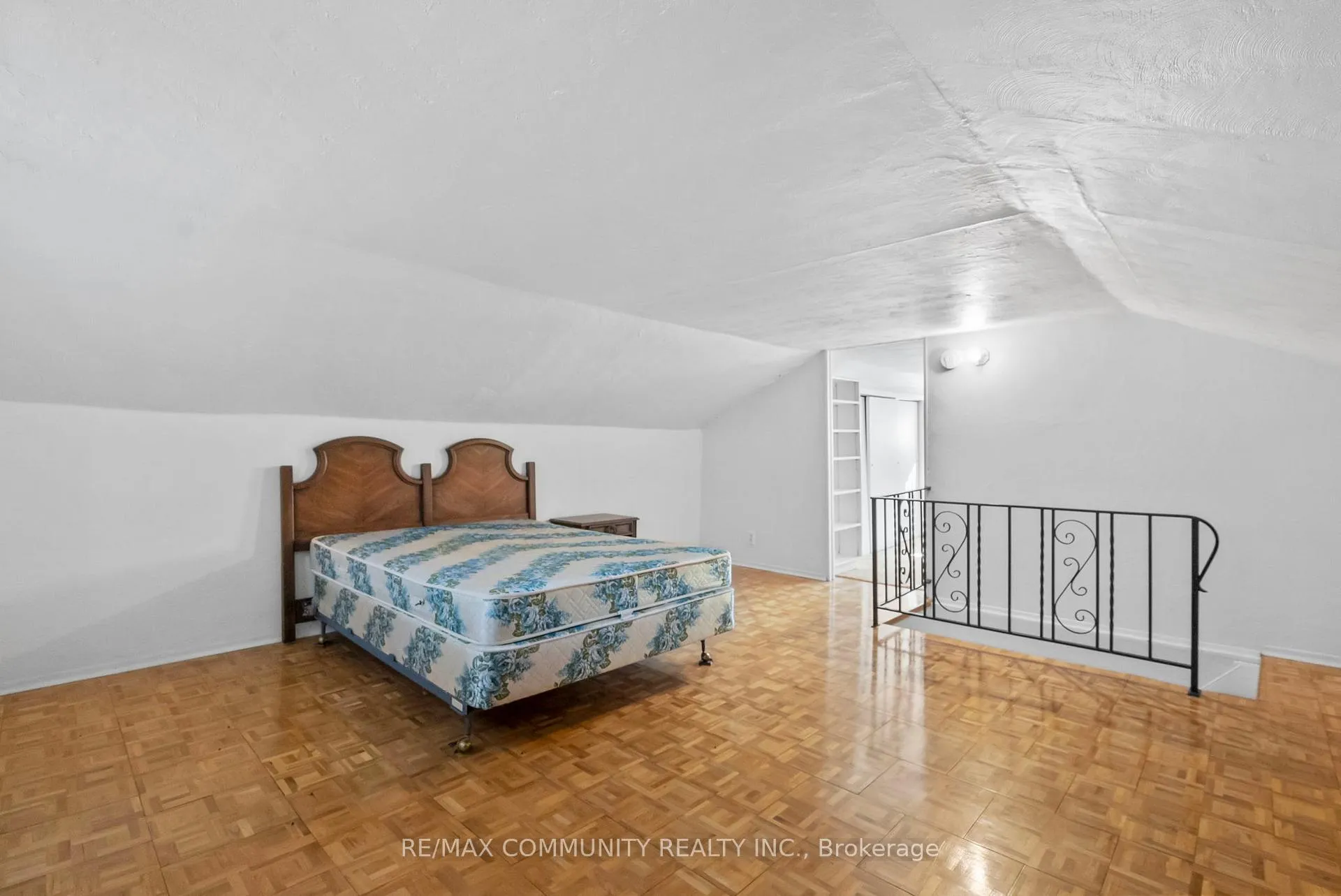 Photo 29 of 9850 Columbia Way, Caledon, Rural Caledon — HOMEH