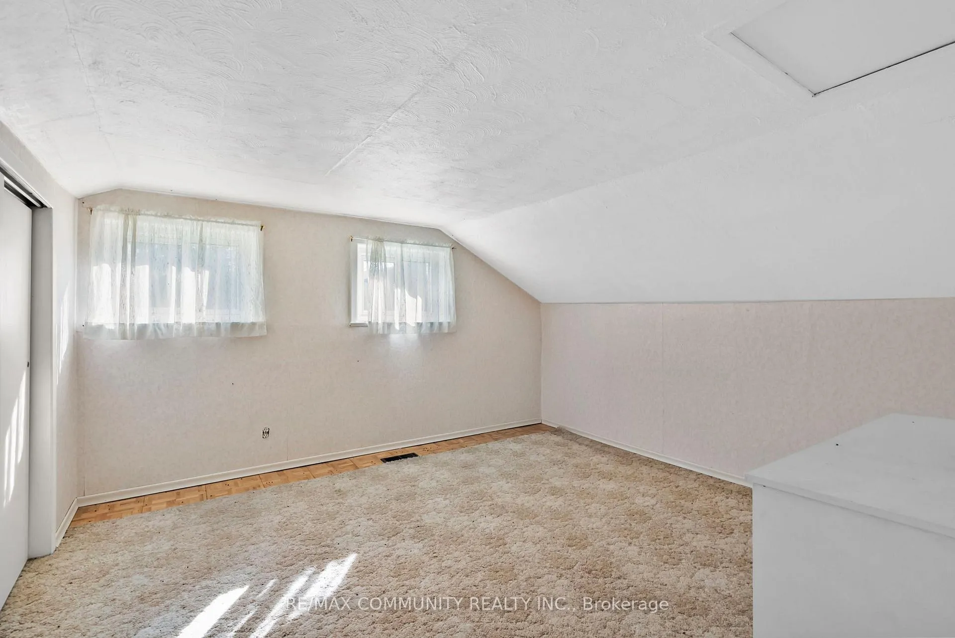 Photo 31 of 9850 Columbia Way, Caledon, Rural Caledon — HOMEH