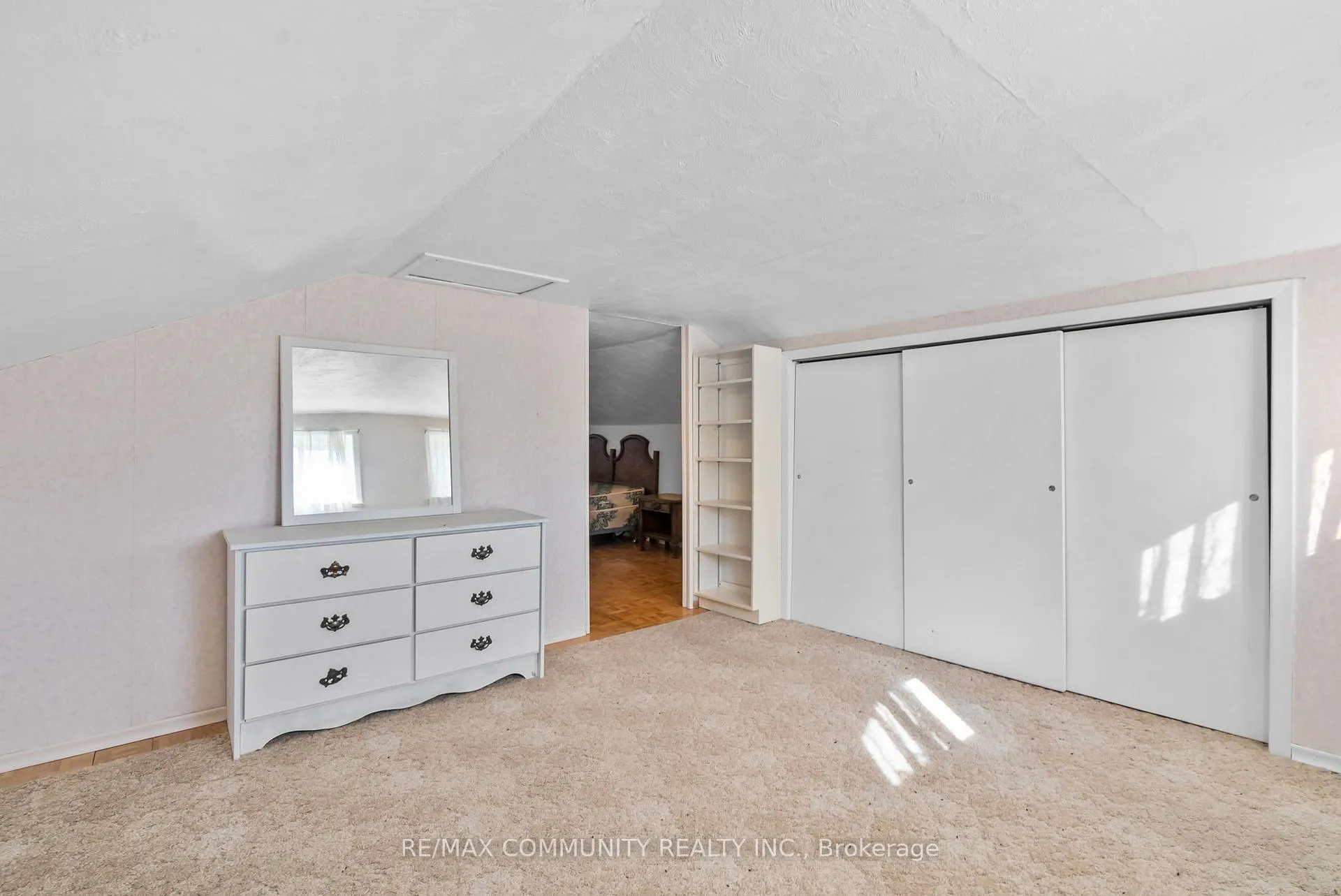 Photo 32 of 9850 Columbia Way, Caledon, Rural Caledon — HOMEH