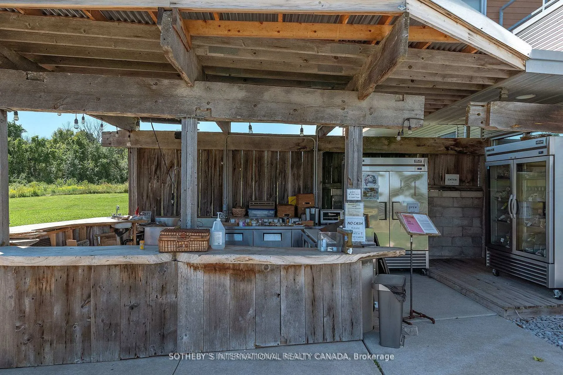 Photo 5 of 4309 County Road 8, Prince Edward County, Picton — HOMEH