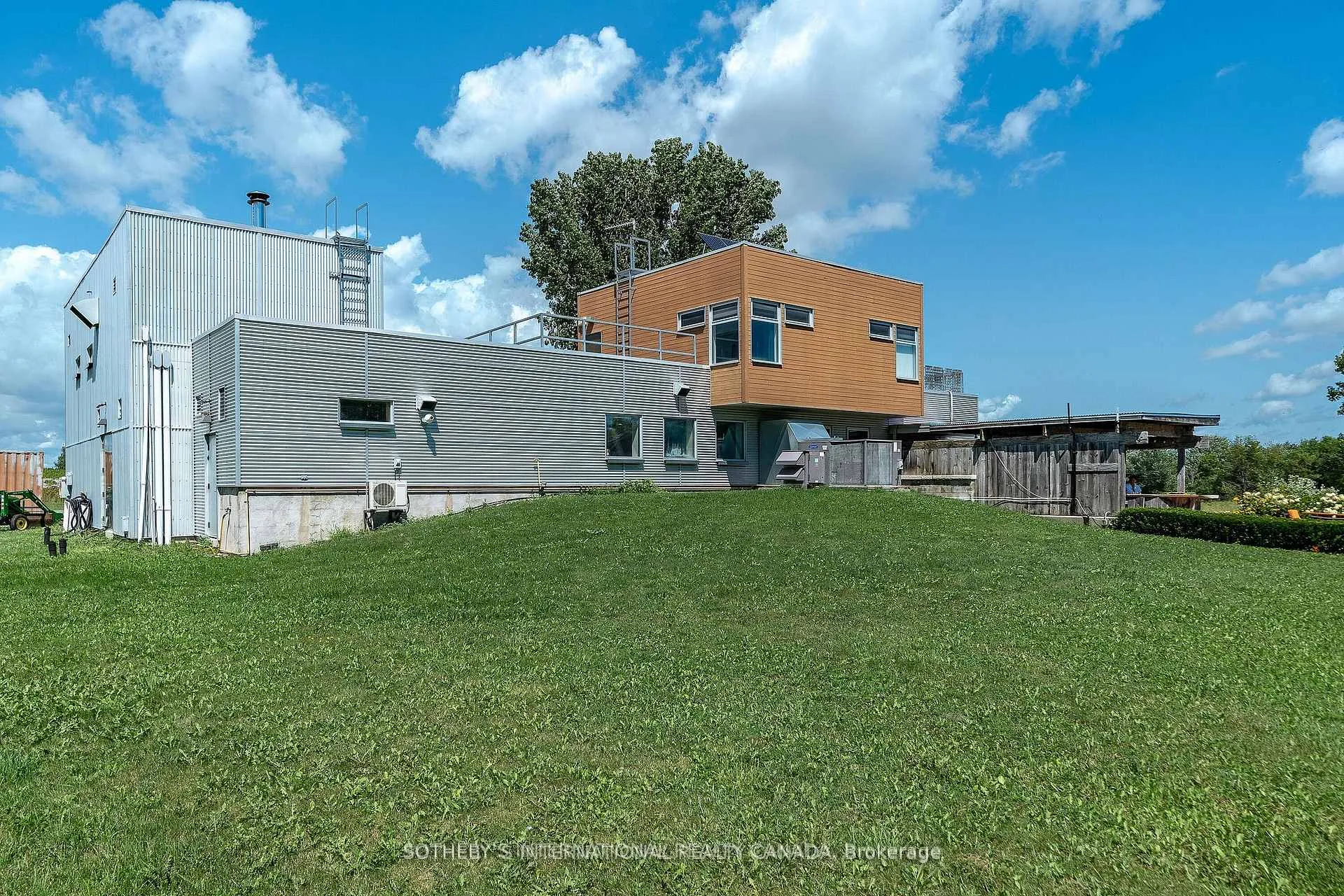 Photo 32 of 4309 County Road 8, Prince Edward County, Picton — HOMEH