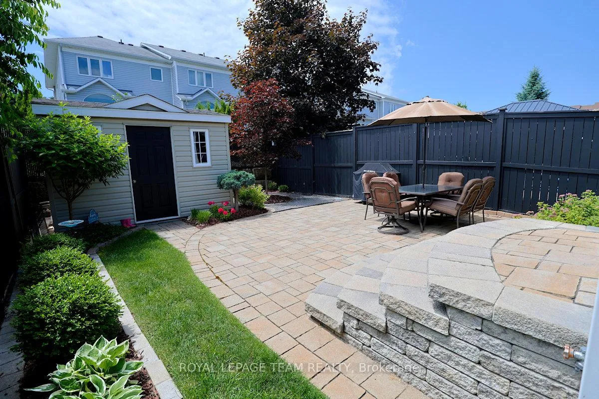 Photo 5 of 210 Hunterbrook Street N, Ottawa, Kanata - Morgan's Grant/South March — HOMEH
