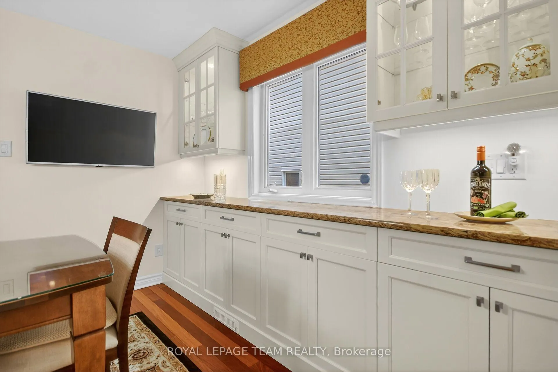 Photo 15 of 210 Hunterbrook Street N, Ottawa, Kanata - Morgan's Grant/South March — HOMEH