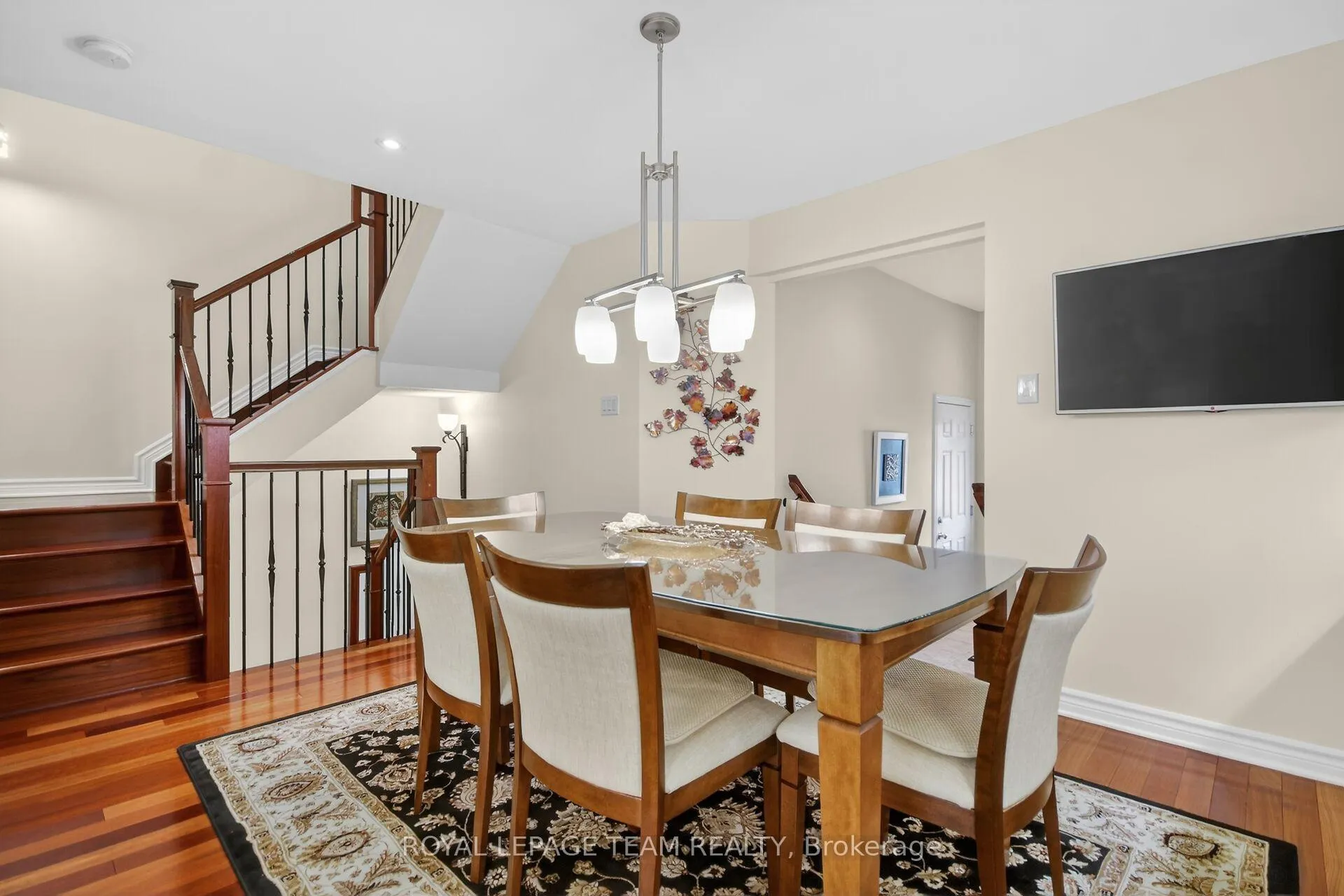 Photo 16 of 210 Hunterbrook Street N, Ottawa, Kanata - Morgan's Grant/South March — HOMEH