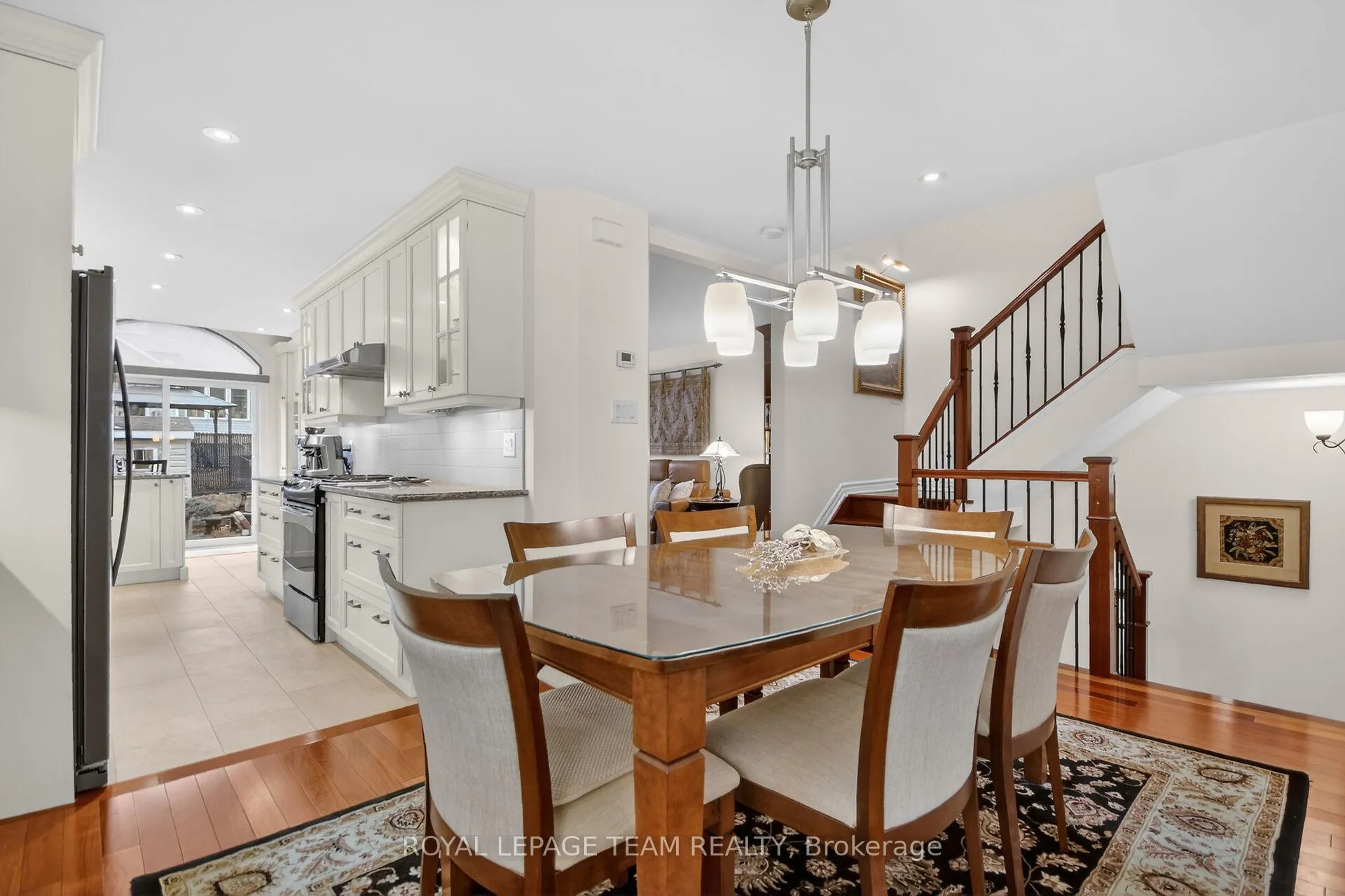 Photo 17 of 210 Hunterbrook Street N, Ottawa, Kanata - Morgan's Grant/South March — HOMEH