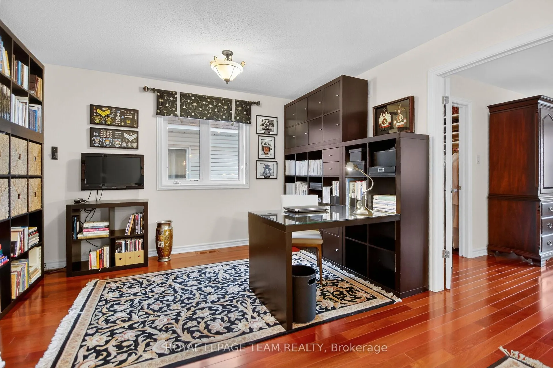 Photo 24 of 210 Hunterbrook Street N, Ottawa, Kanata - Morgan's Grant/South March — HOMEH