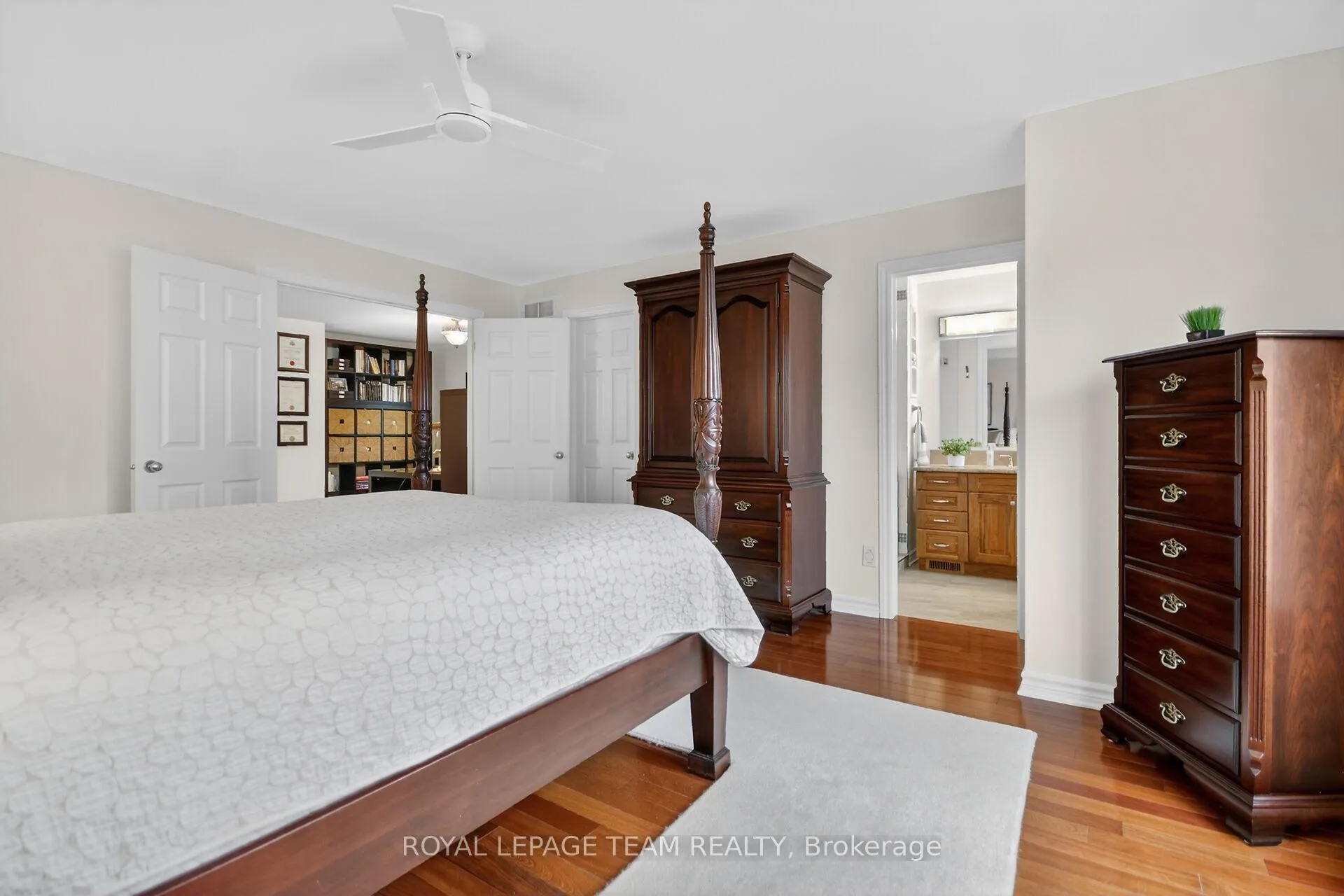 Photo 27 of 210 Hunterbrook Street N, Ottawa, Kanata - Morgan's Grant/South March — HOMEH