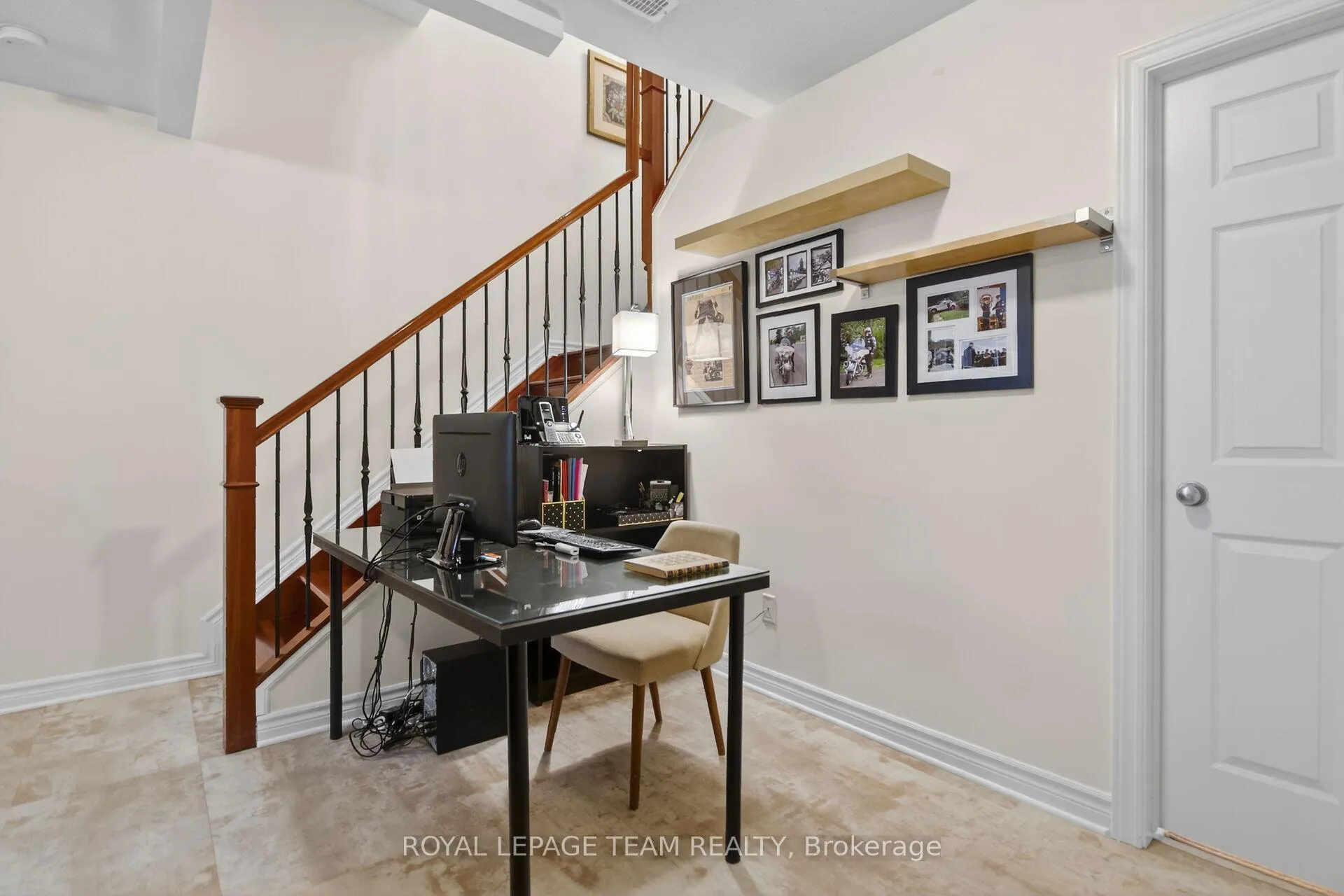 Photo 38 of 210 Hunterbrook Street N, Ottawa, Kanata - Morgan's Grant/South March — HOMEH