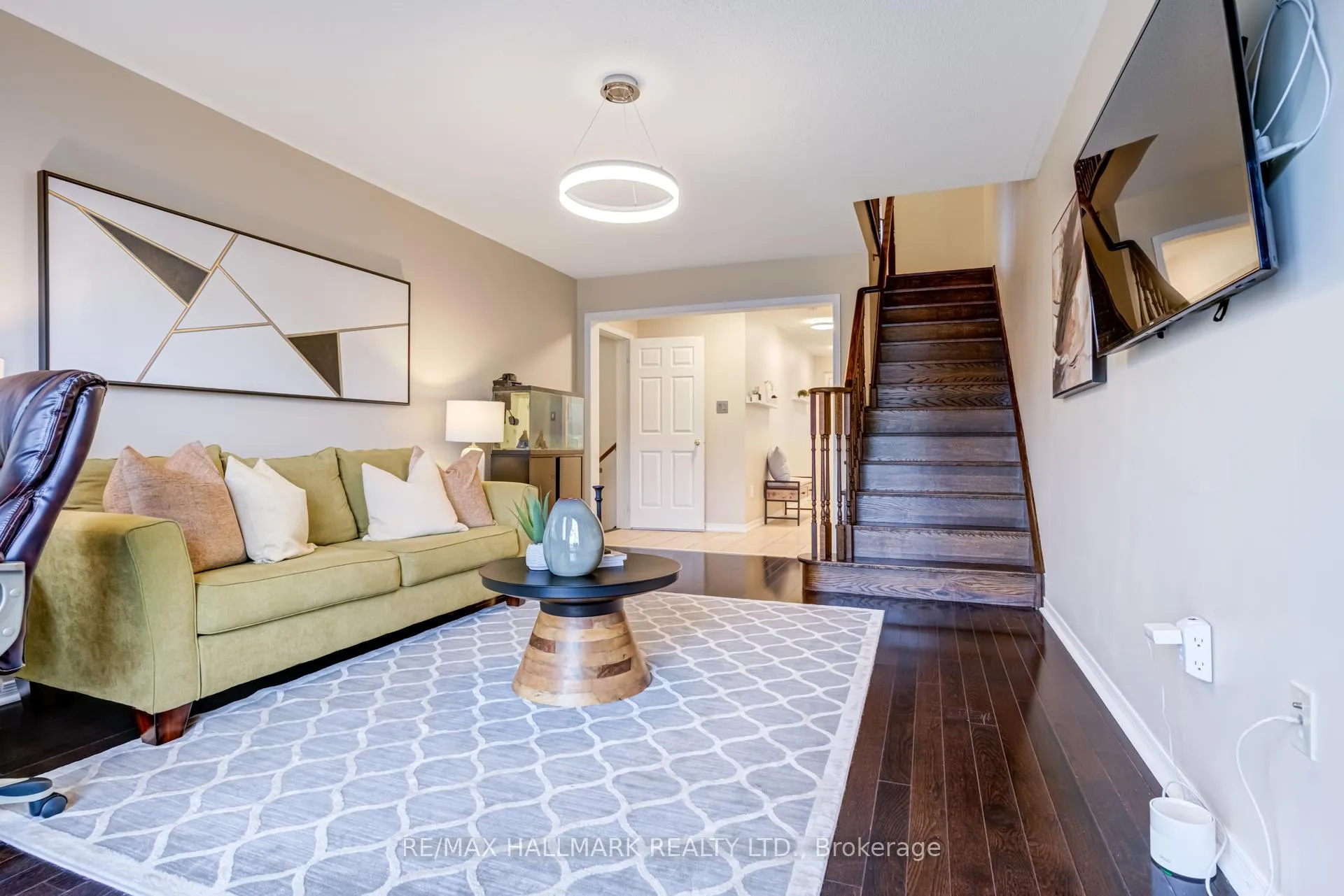 Photo 6 of 187 Hawkview Boulevard, Vaughan, Vellore Village — HOMEH