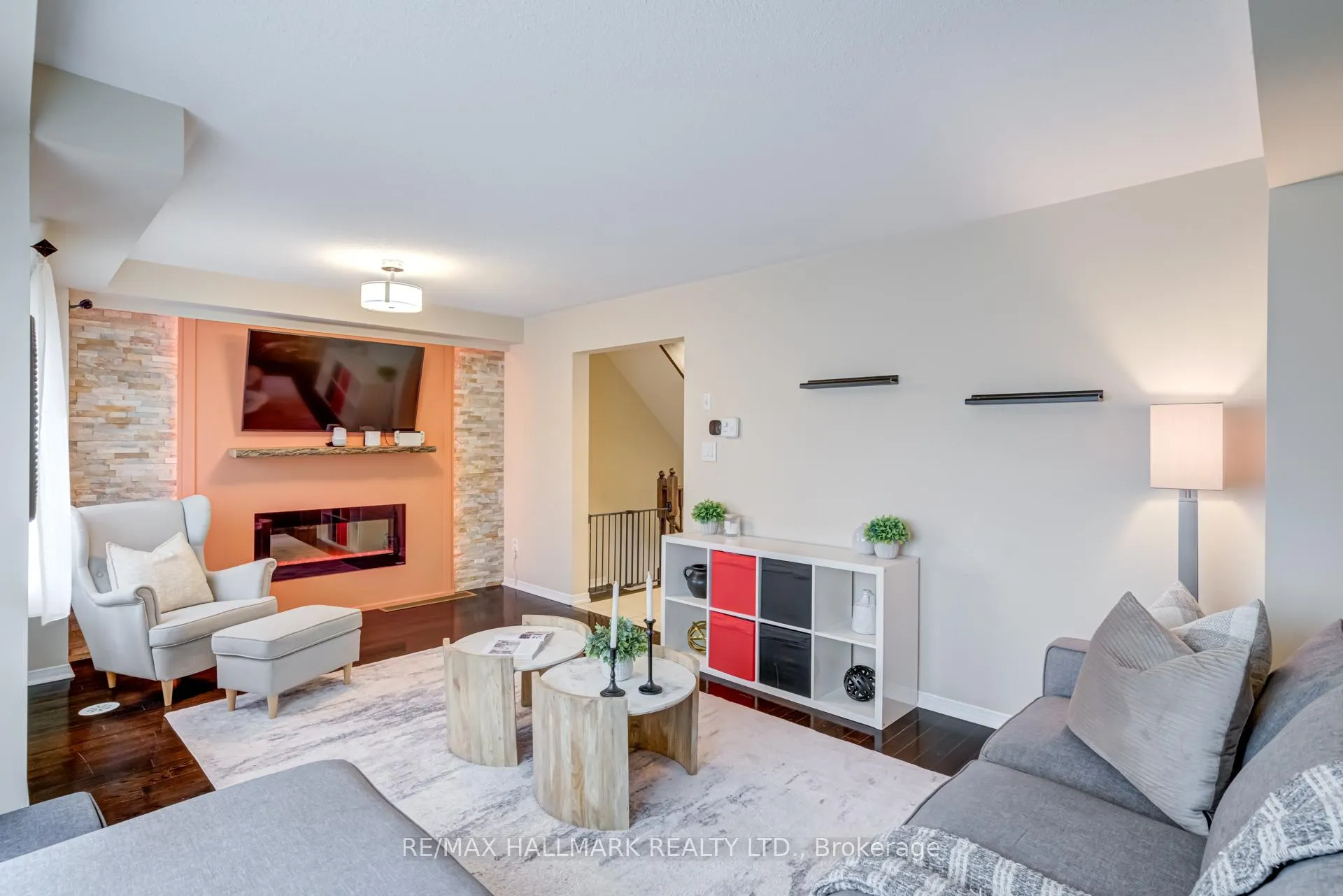 Photo 12 of 187 Hawkview Boulevard, Vaughan, Vellore Village — HOMEH
