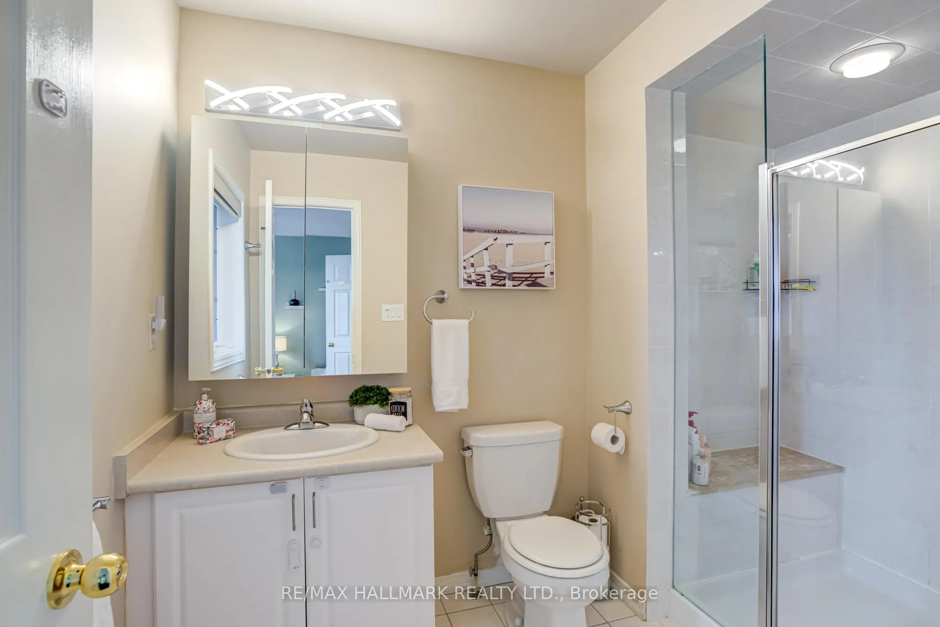 Photo 28 of 187 Hawkview Boulevard, Vaughan, Vellore Village — HOMEH