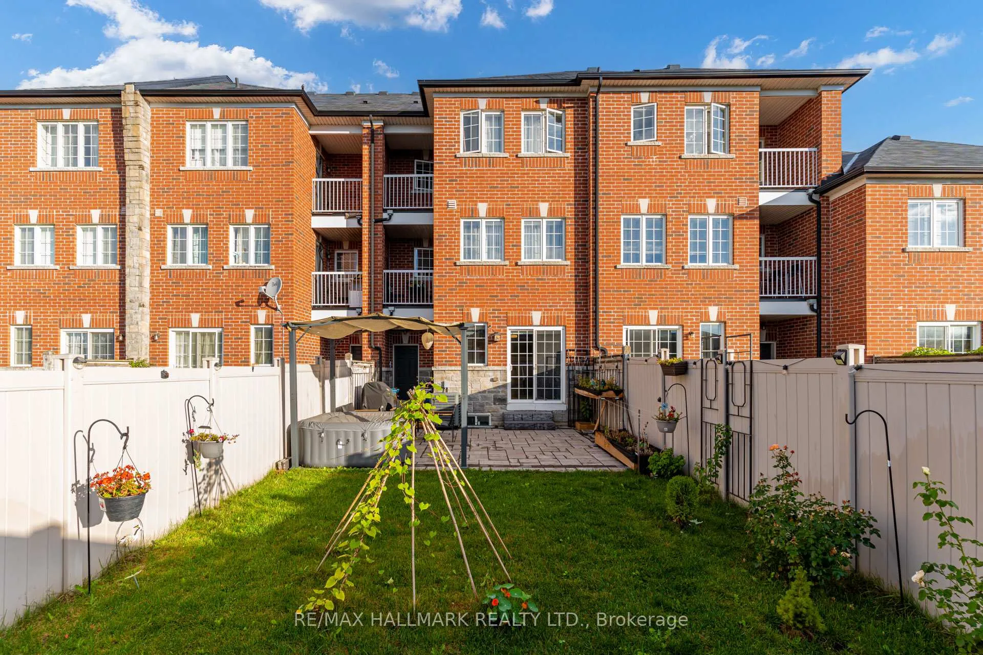 Photo 44 of 187 Hawkview Boulevard, Vaughan, Vellore Village — HOMEH