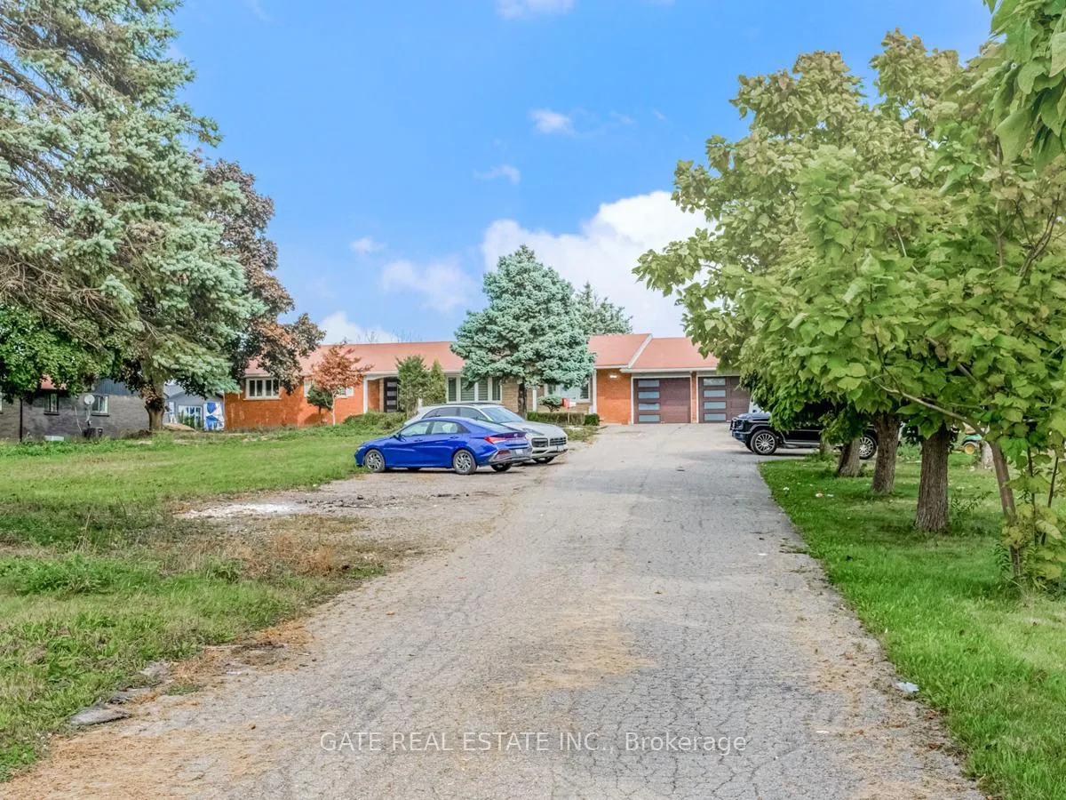 Photo 4 of 9779 Heritage Road, Brampton, Northwest Brampton — HOMEH
