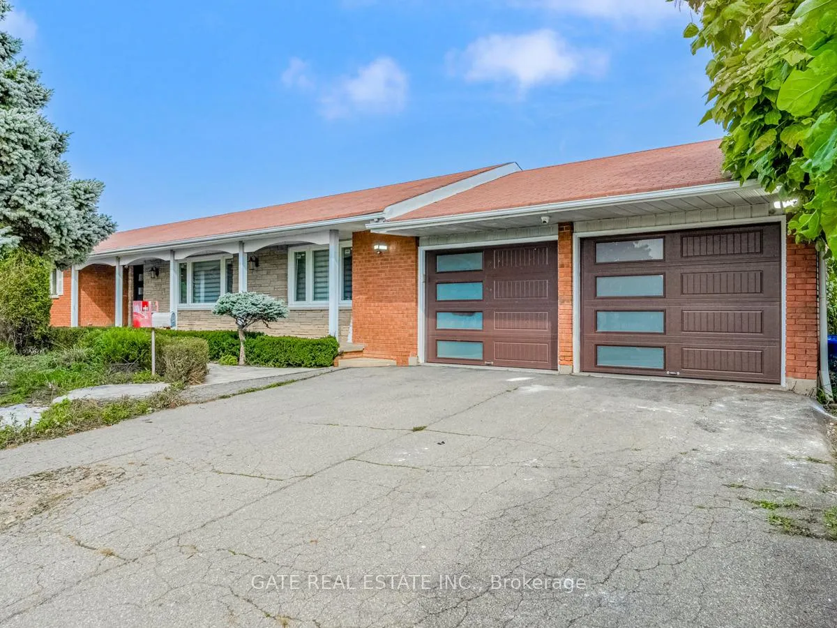Photo 5 of 9779 Heritage Road, Brampton, Northwest Brampton — HOMEH