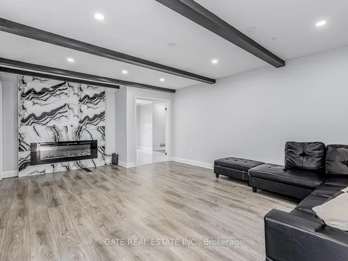 Photo 12 of 9779 Heritage Road, Brampton, Northwest Brampton — HOMEH