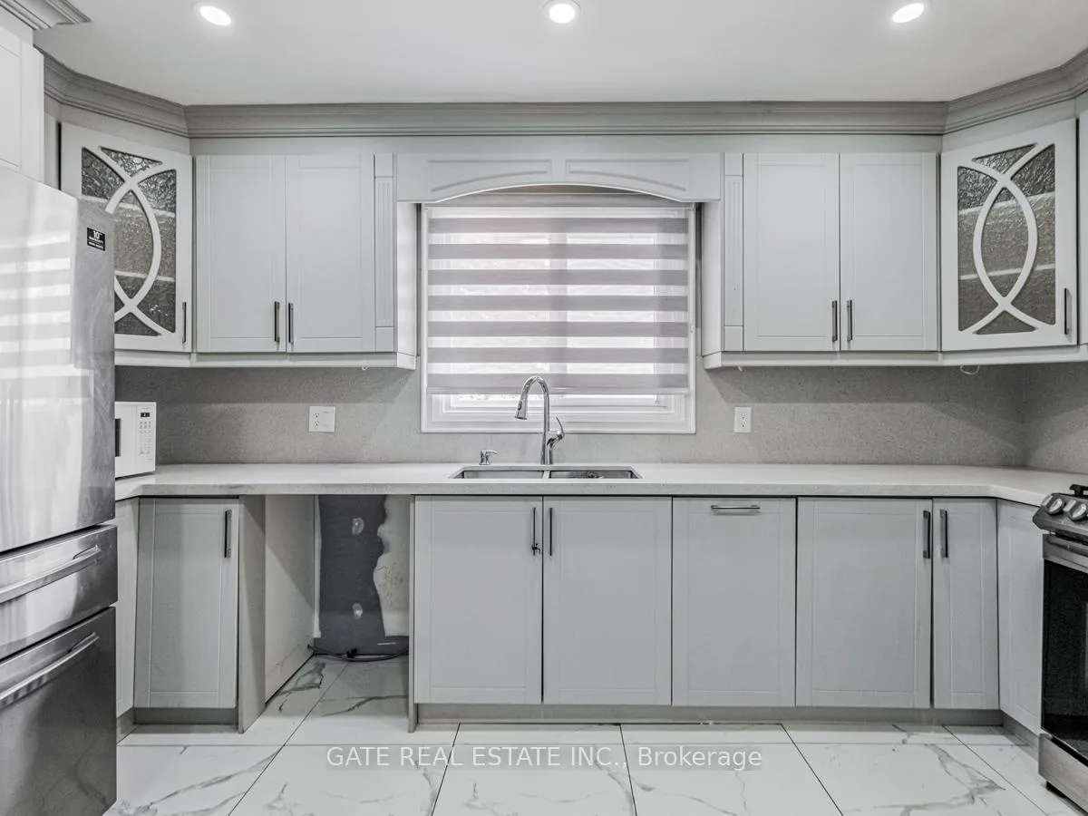 Photo 16 of 9779 Heritage Road, Brampton, Northwest Brampton — HOMEH