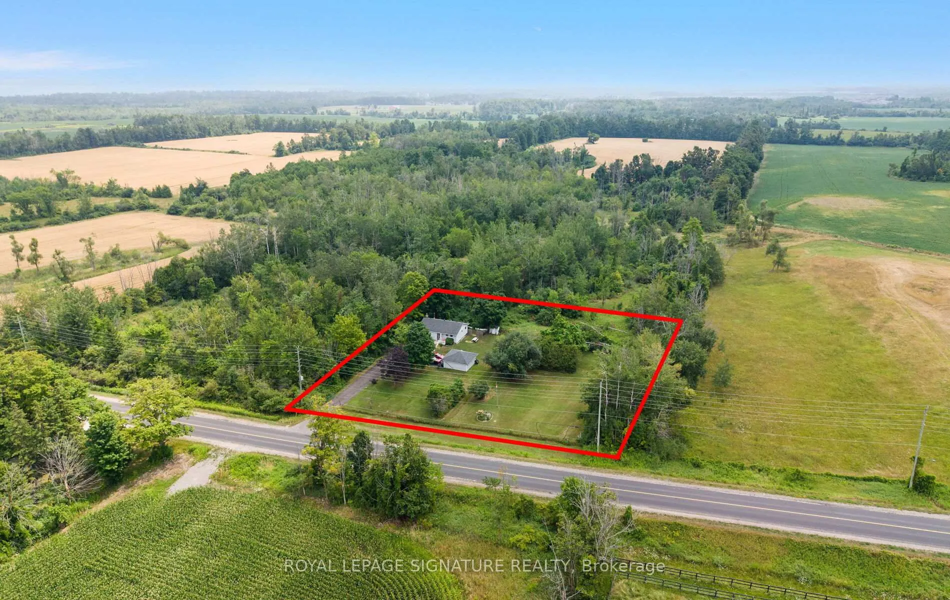 Photo 4 of 1359 10th Line, Innisfil, Rural Innisfil — HOMEH