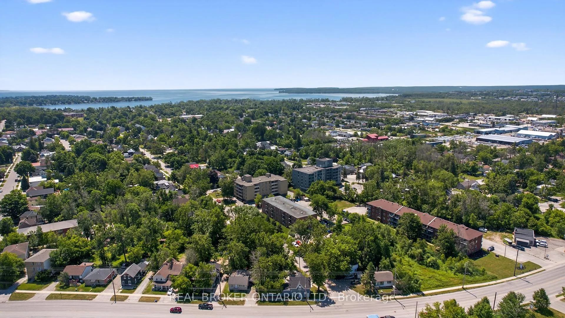 Photo 35 of 151 Atherley Road, Orillia — HOMEH
